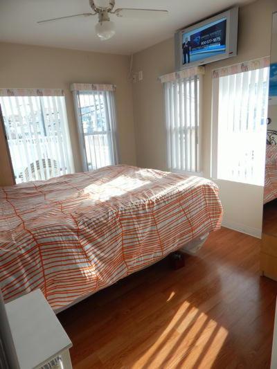 Sifting Sands Motel photo 41