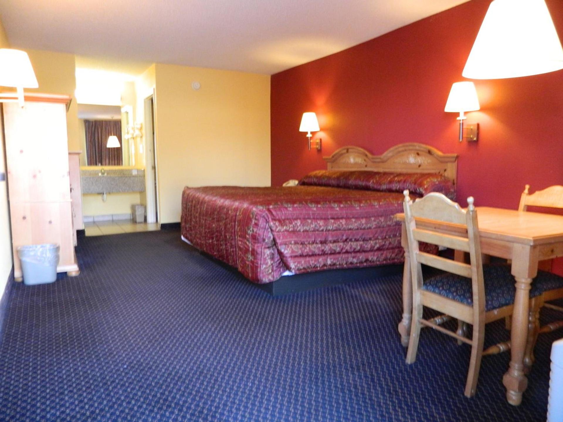 Bestway Inn photo 17
