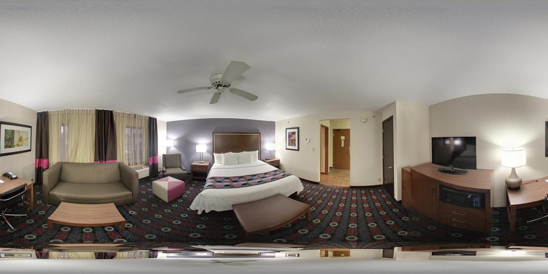 Comfort Inn Tulsa Midtown photo 38