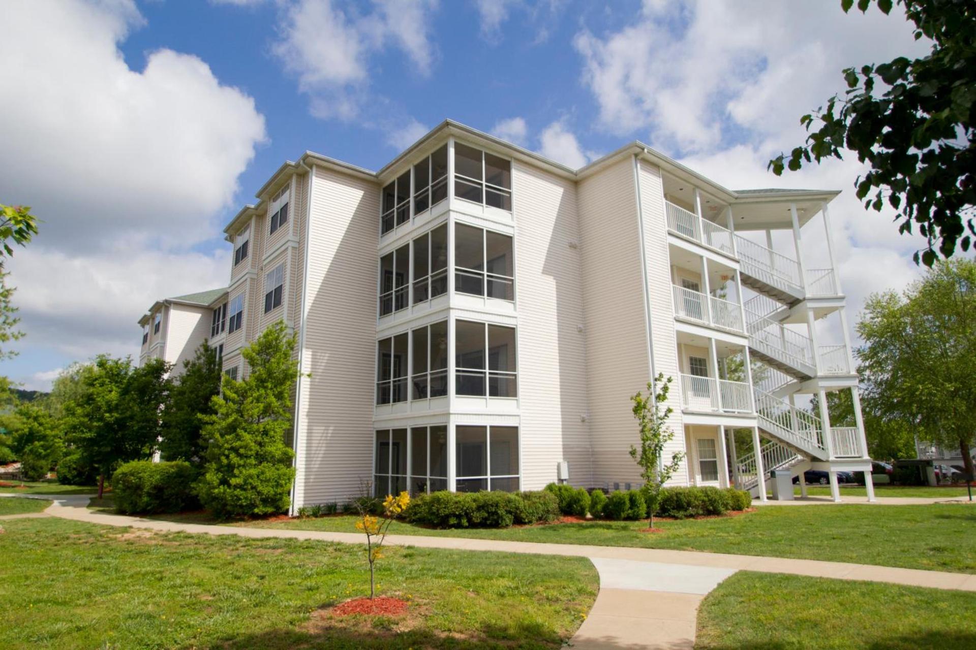 The Suites at Fall Creek photo 27