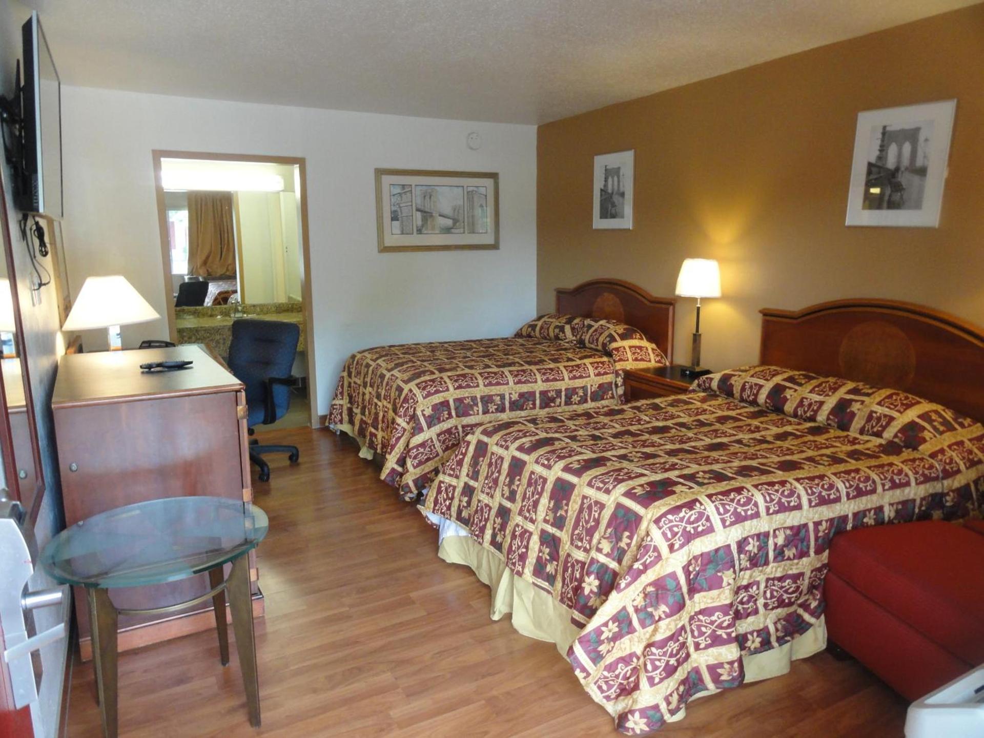 Grand Rapids Inn photo 27
