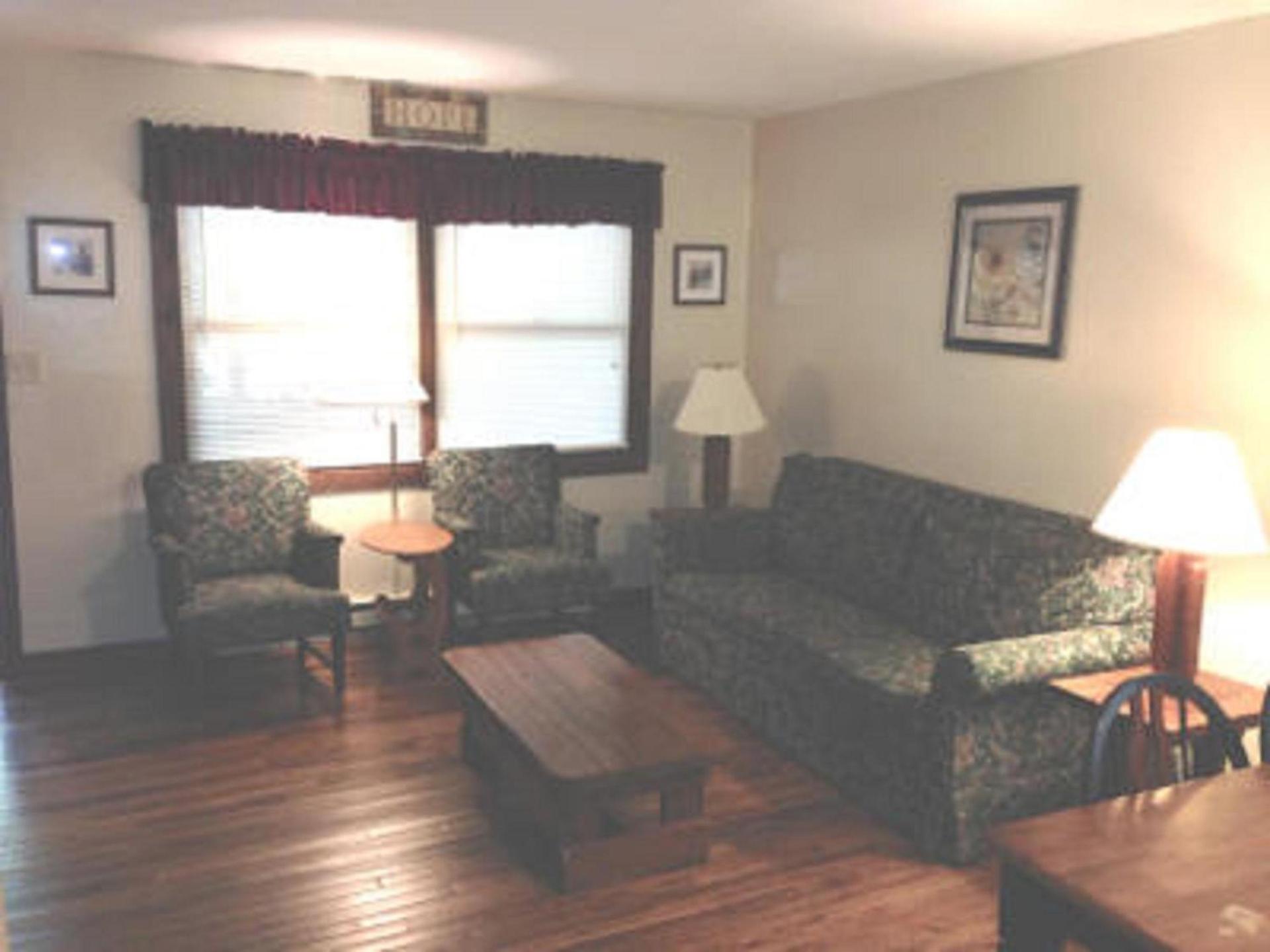 Echo Valley Cottages photo 62