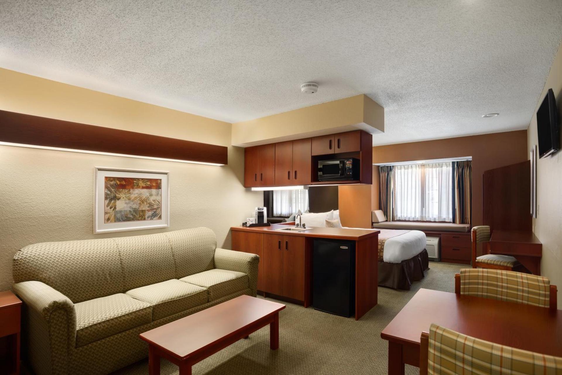 Microtel Inn & Suites by Wyndham Dover New Hampshire photo 32
