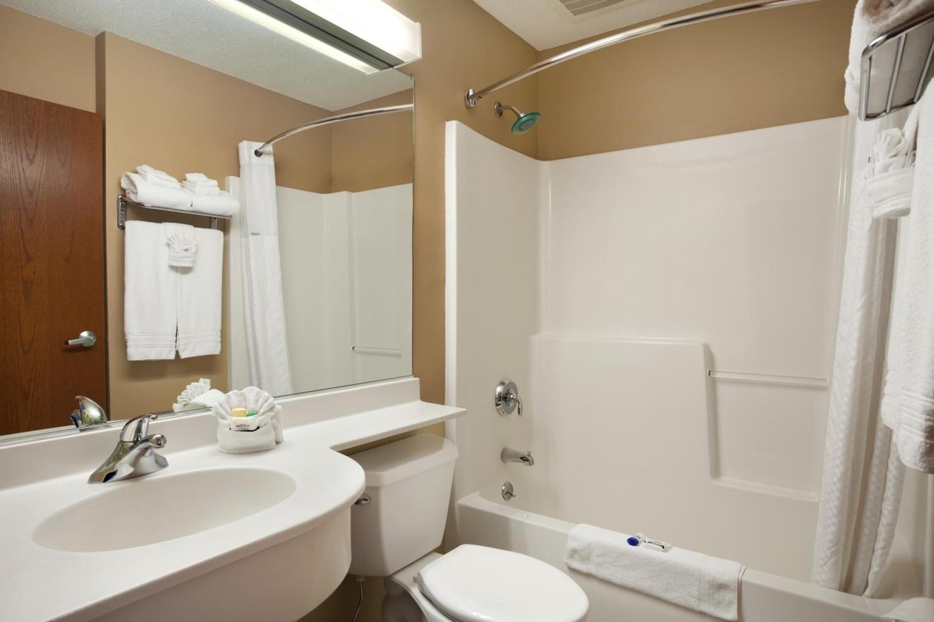 Microtel Inn & Suites by Wyndham Dover New Hampshire photo 43