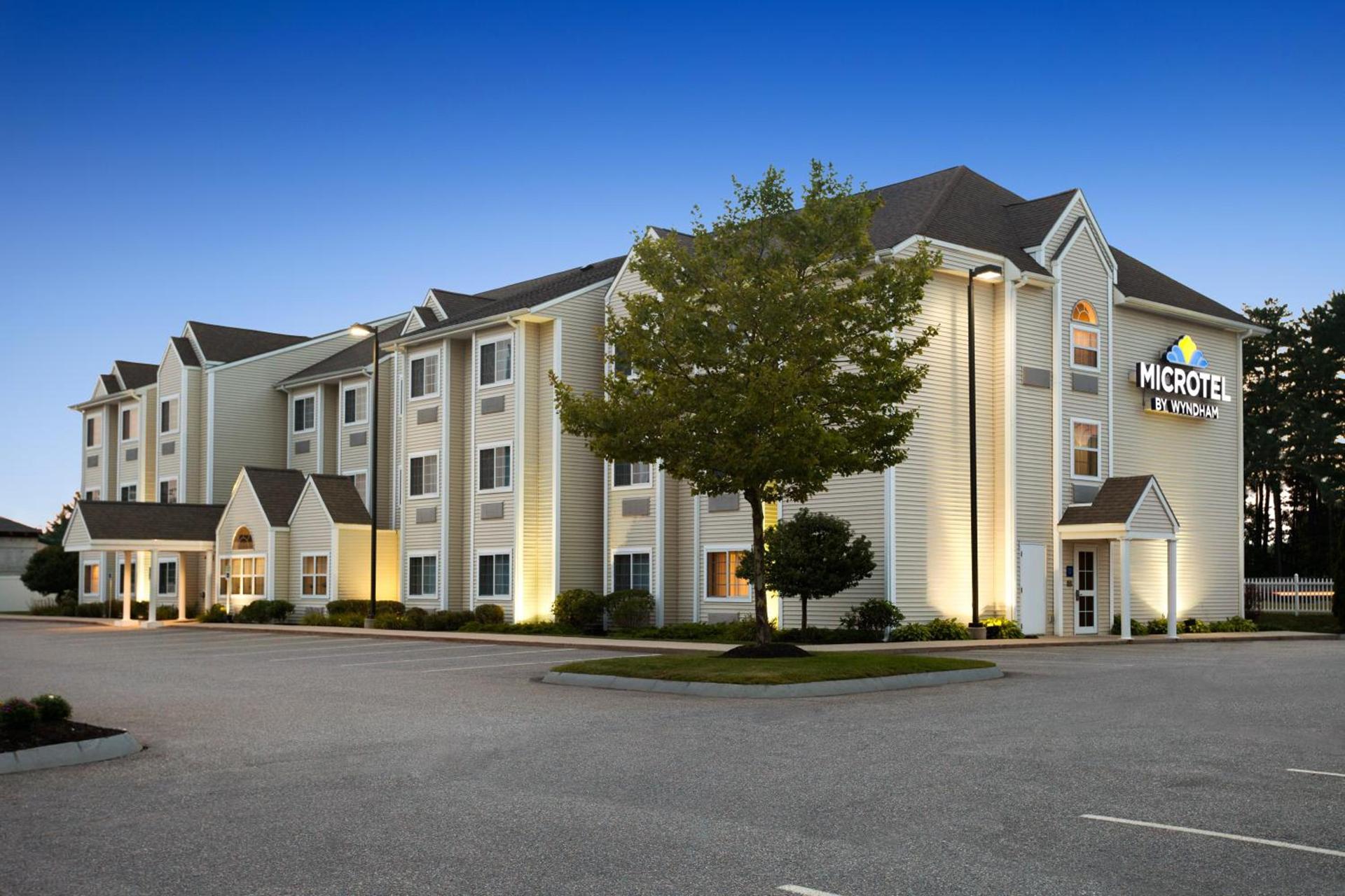 Microtel Inn & Suites by Wyndham Dover New Hampshire — hotel in Dover