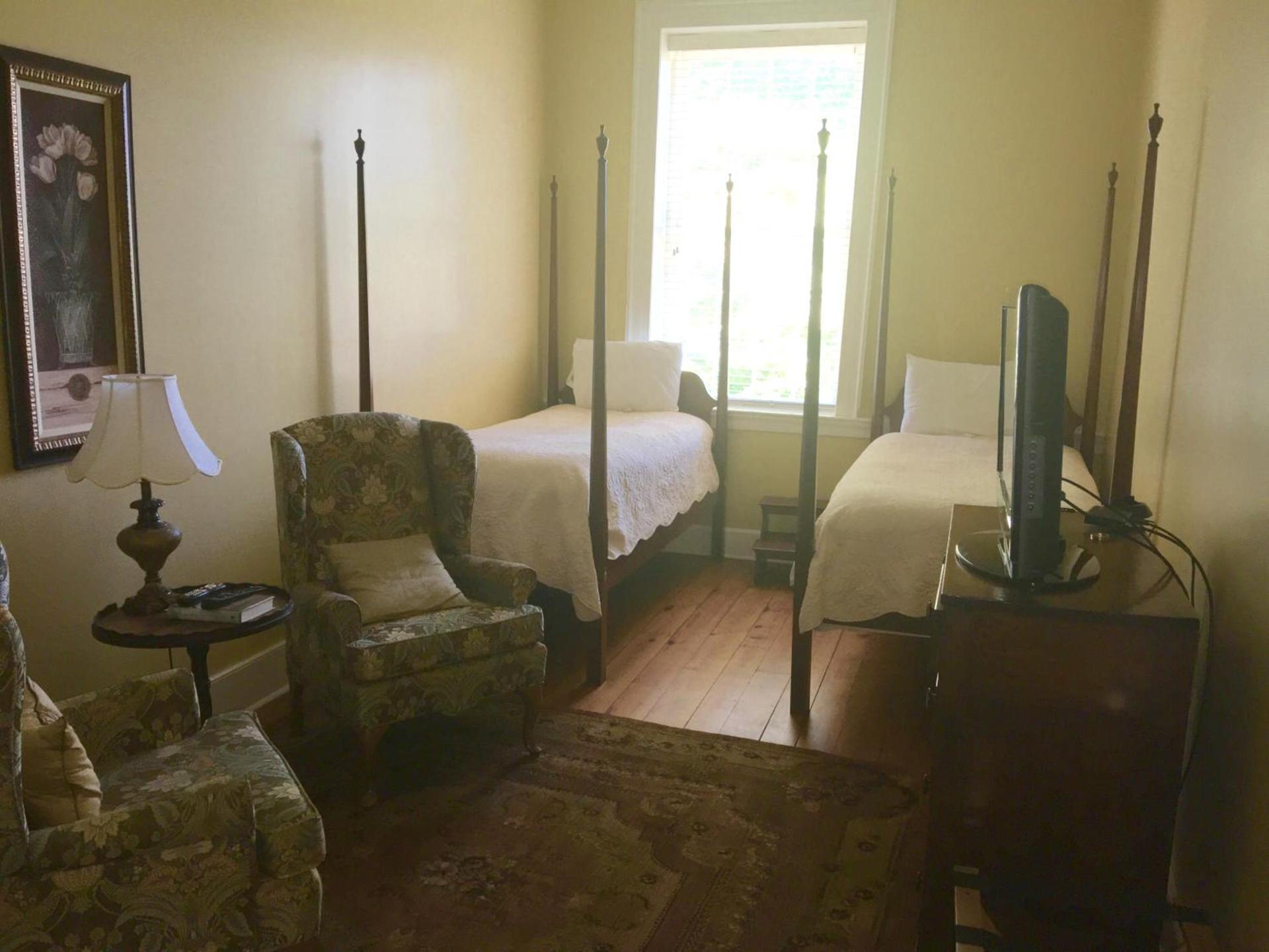 Hale Springs Inn photo 25