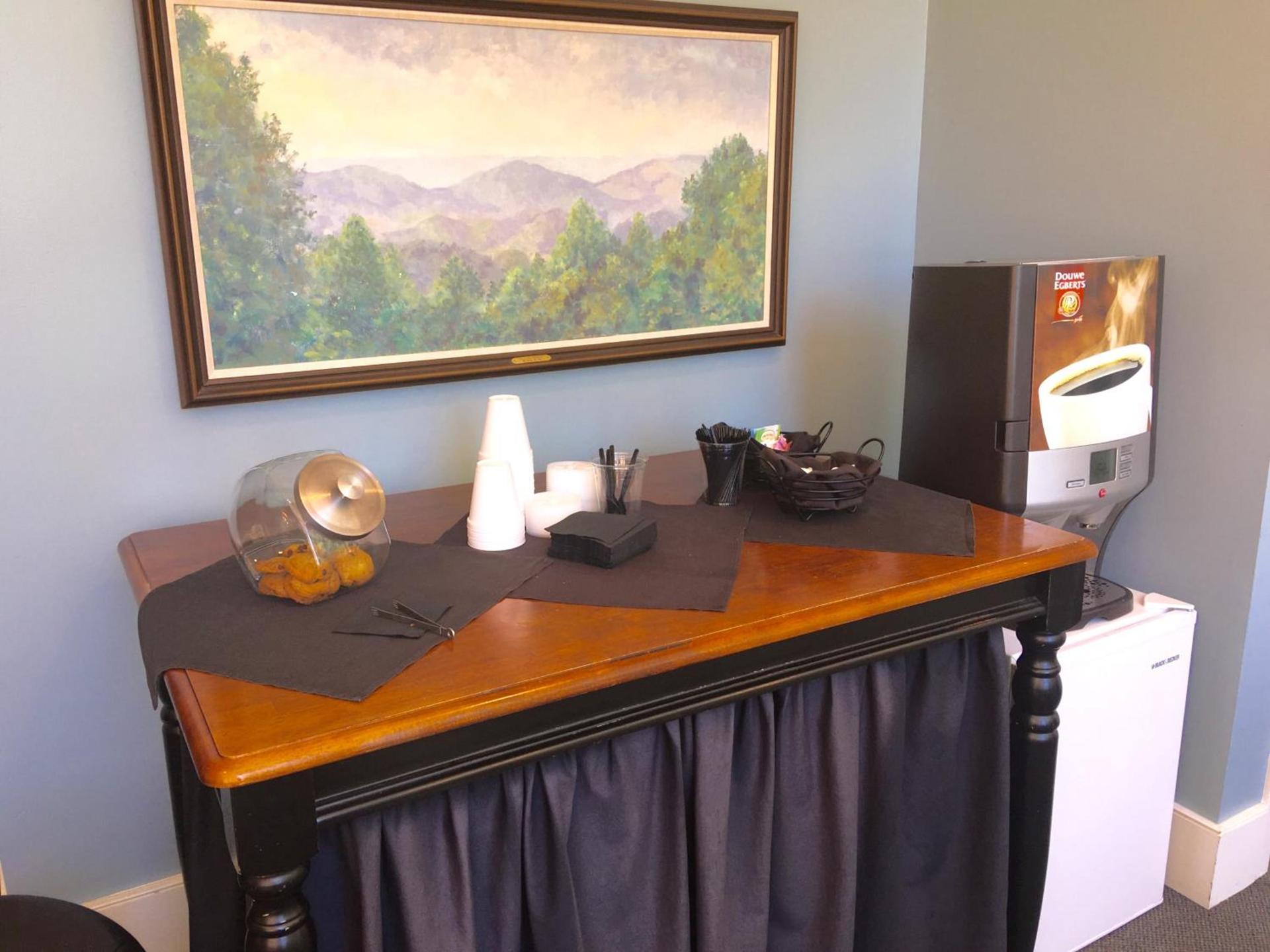 Hale Springs Inn photo 7