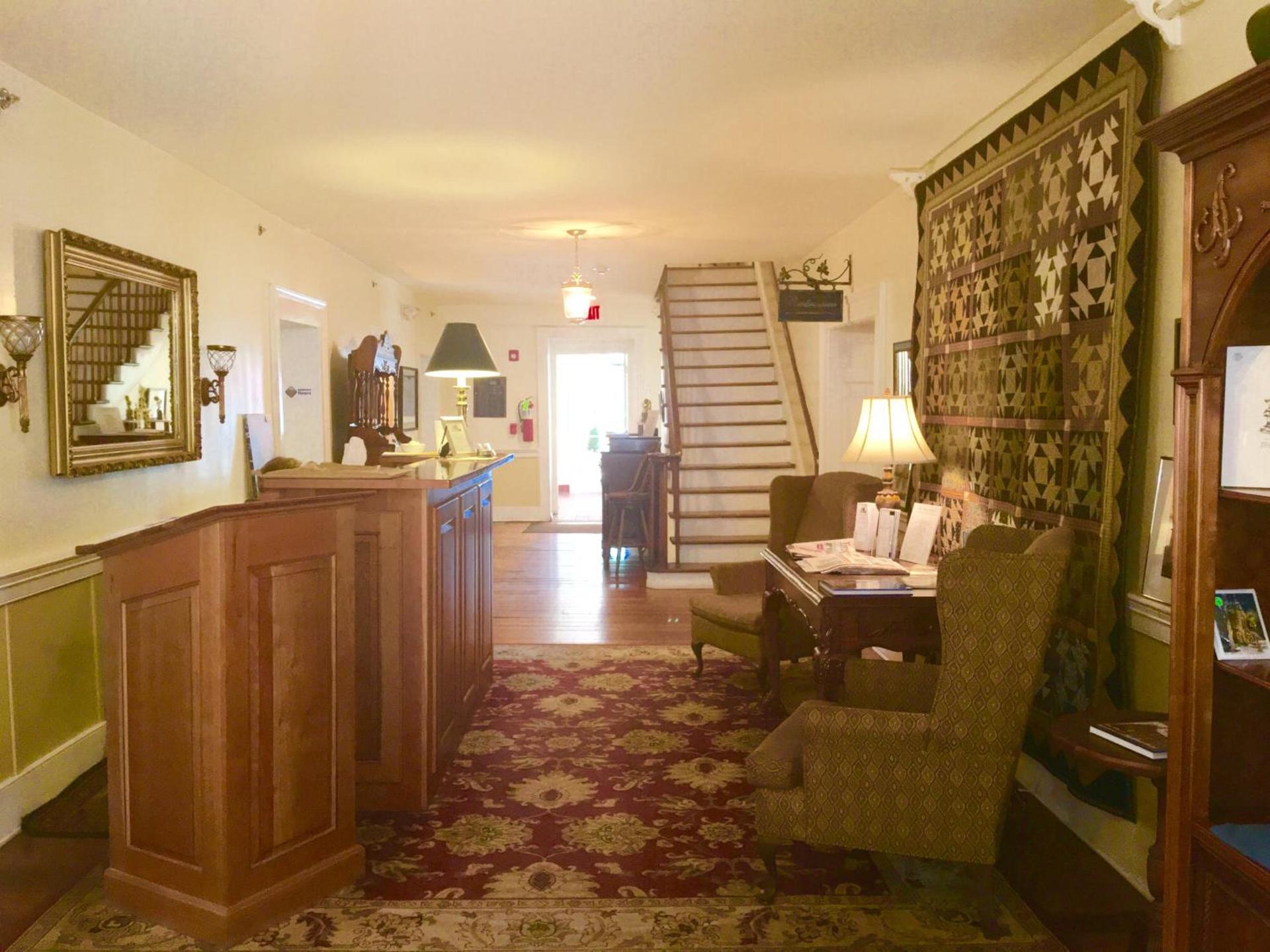 Hale Springs Inn photo 8