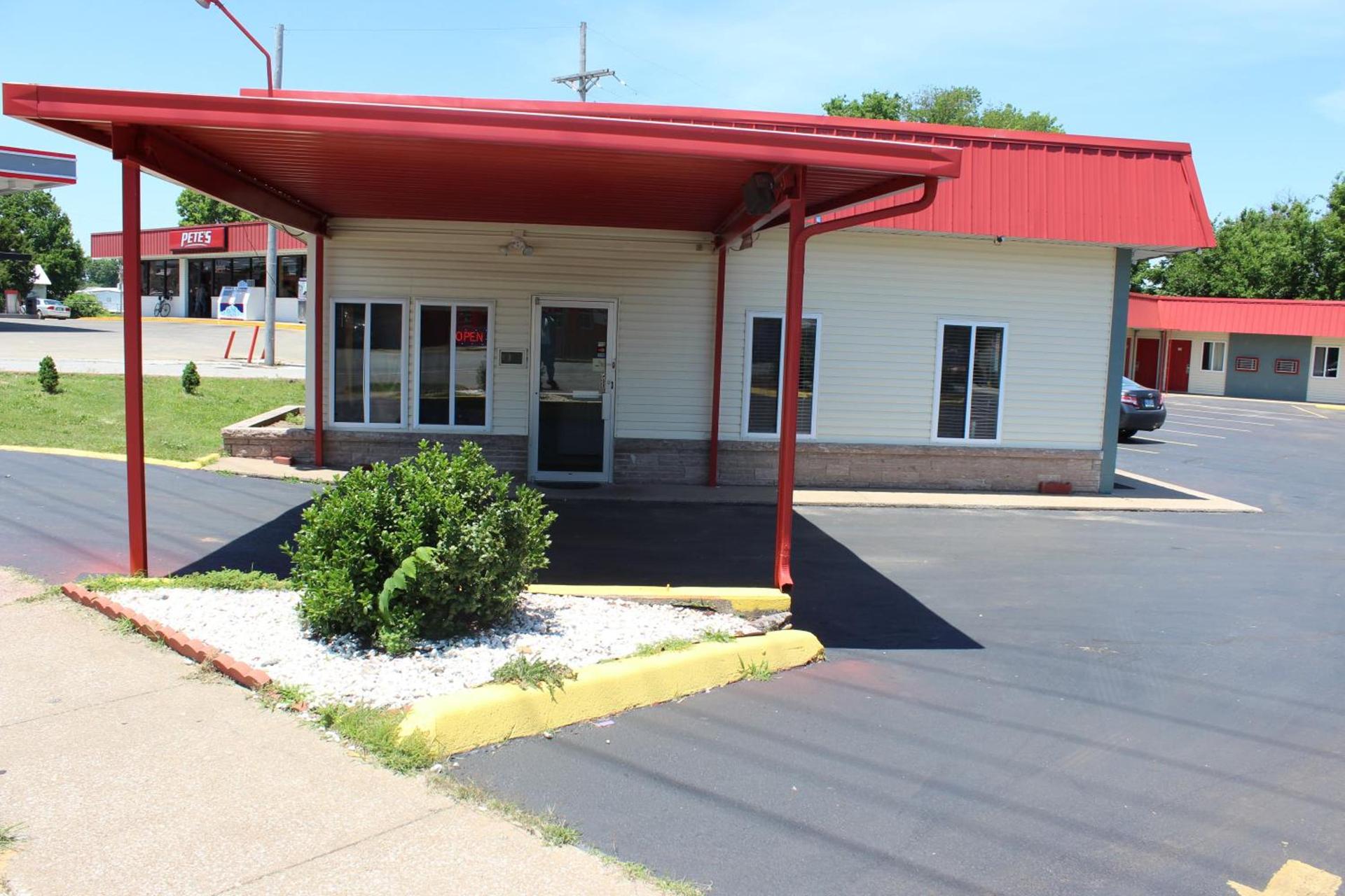Guest House Motel photo 10