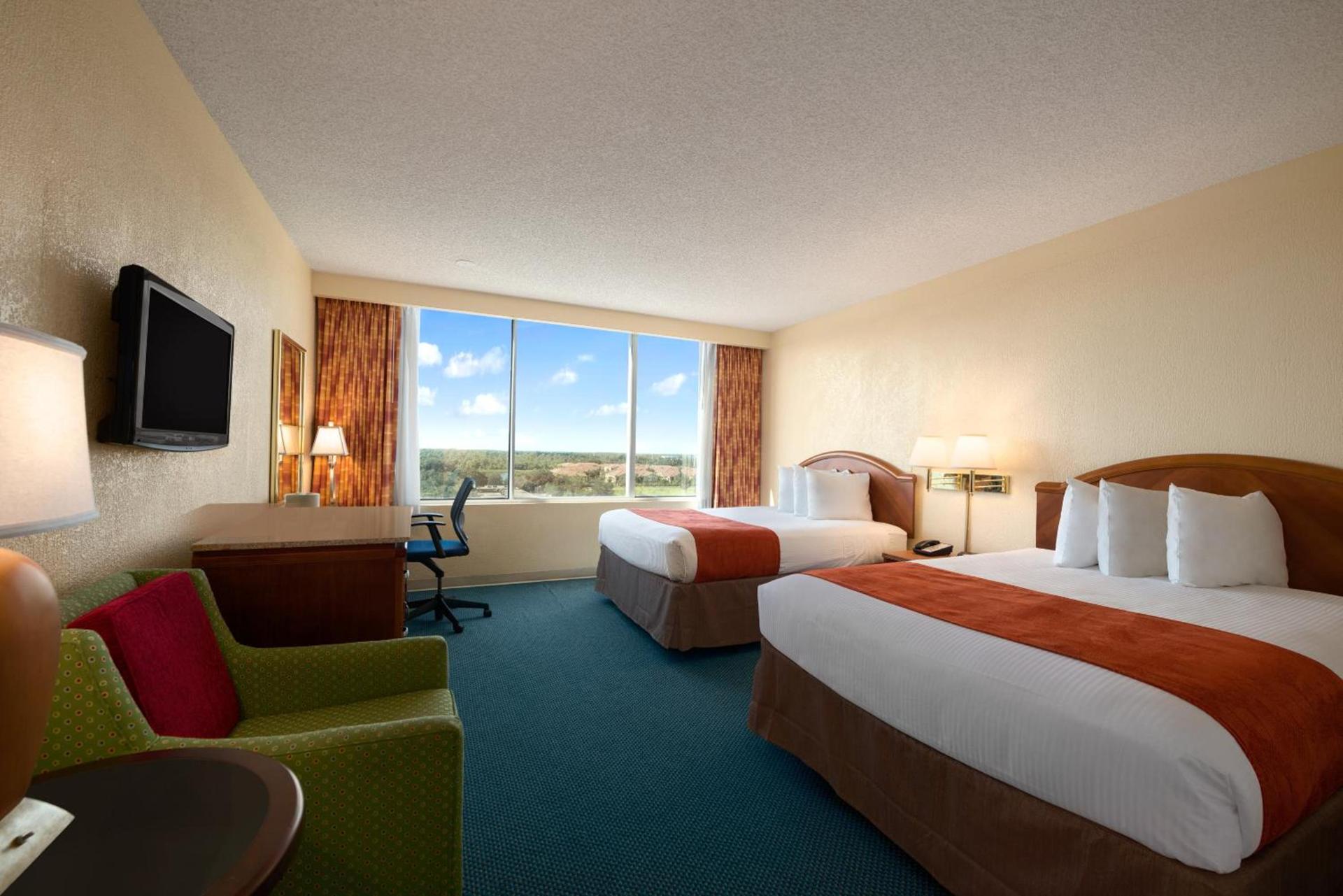 Ramada by Wyndham Kissimmee Gateway - Free Theme Park Shuttle photo 73