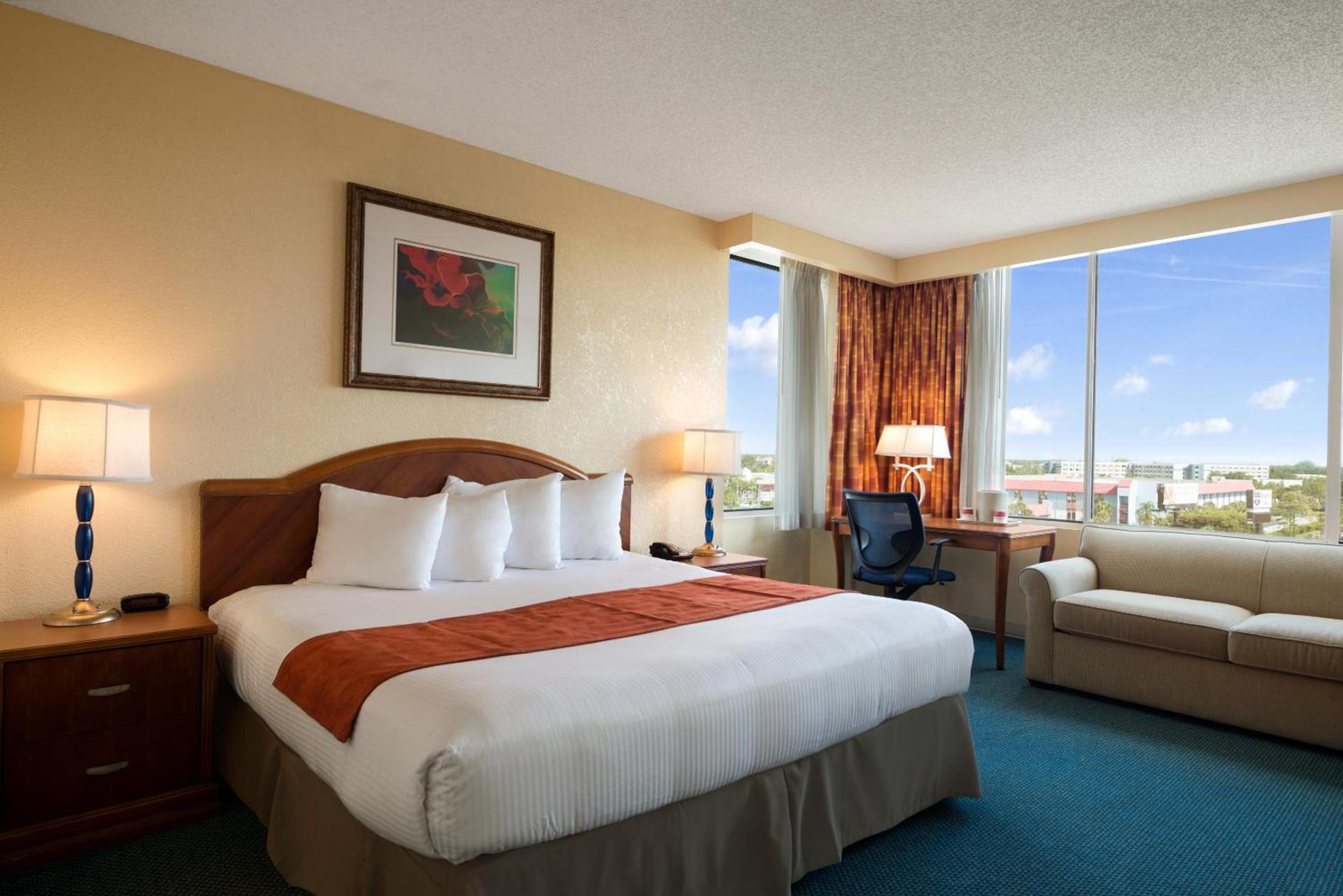 Ramada by Wyndham Kissimmee Gateway - Free Theme Park Shuttle photo 96