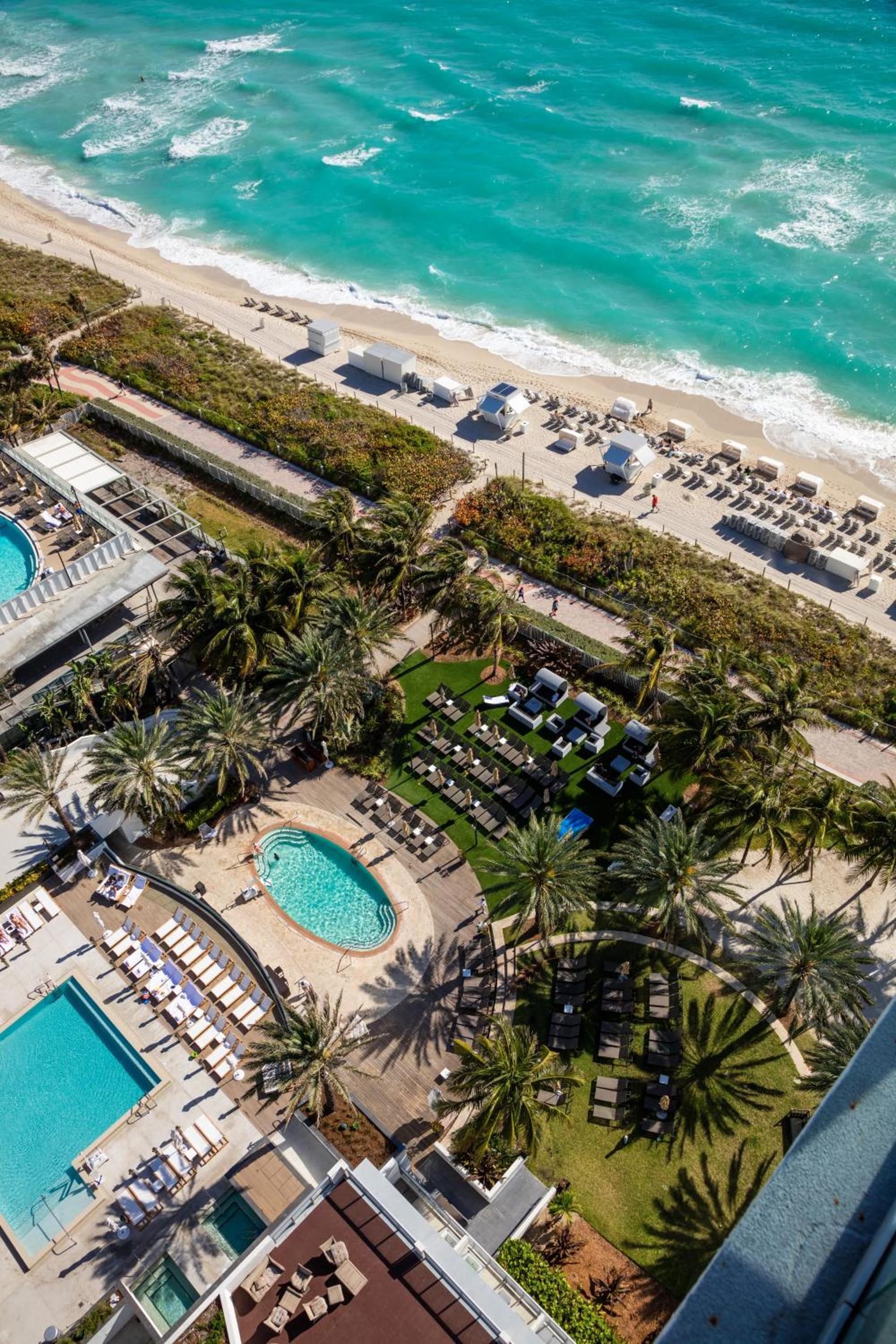 Eden Roc Miami Beach photo 19