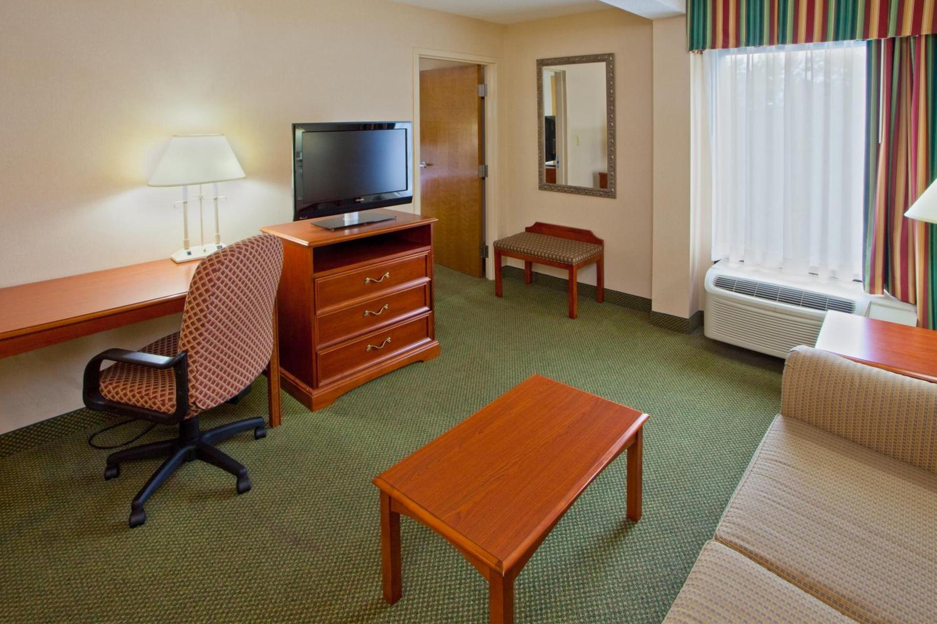 Holiday Inn Express Richmond-Mechanicsville by IHG photo 11
