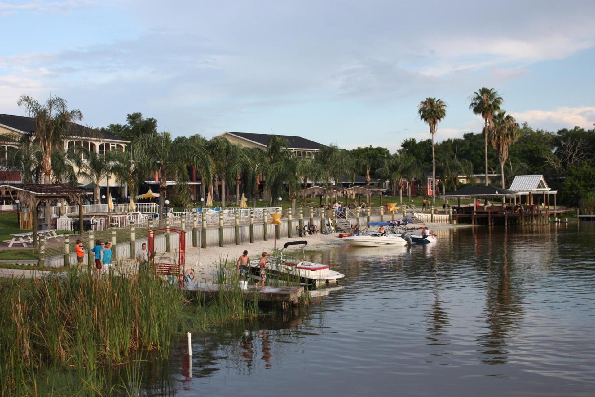 Lake Roy Beach Inn - Winter Haven photo 15