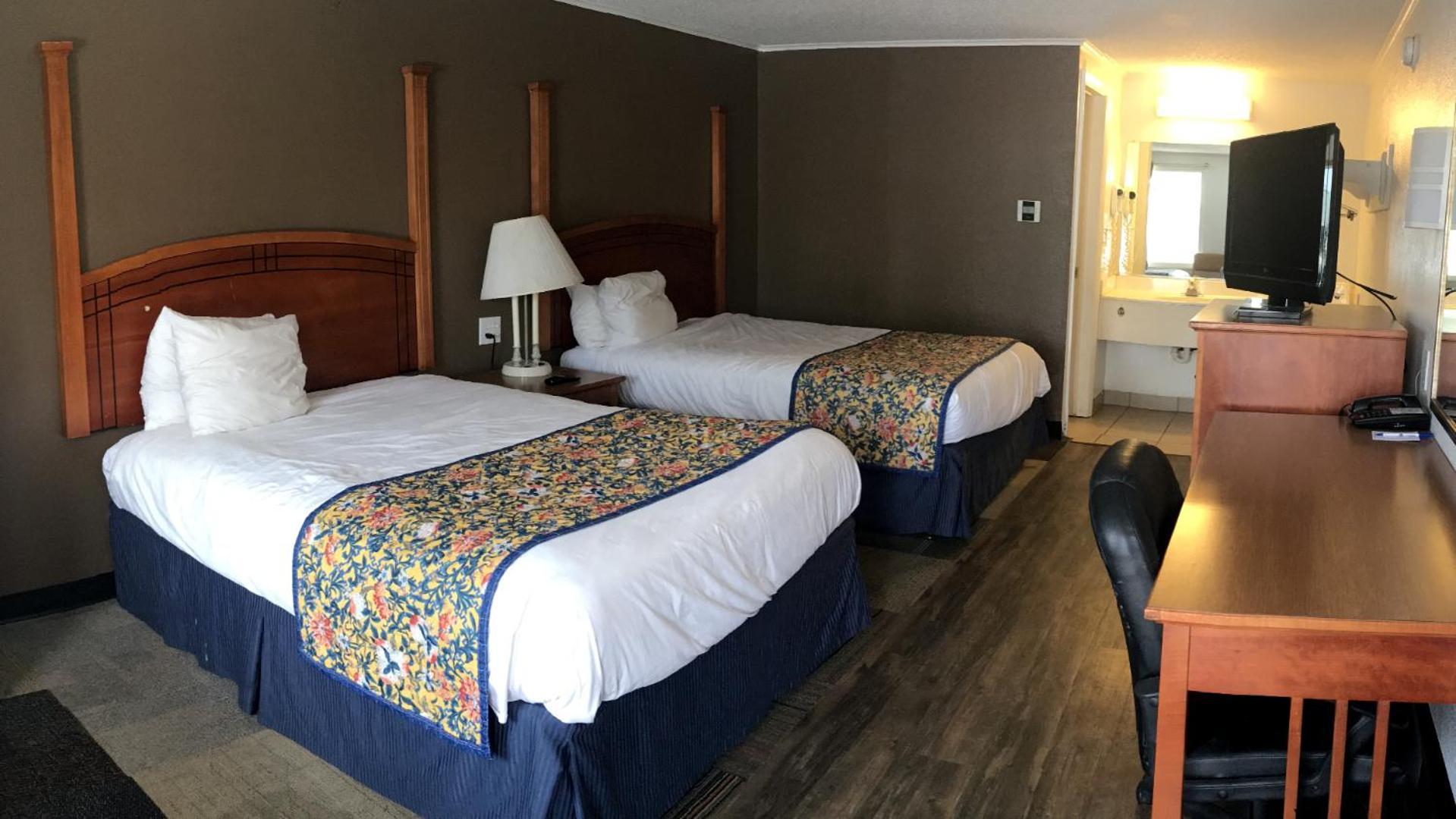 Americas Best Value Inn & Suites Jackson photo 2