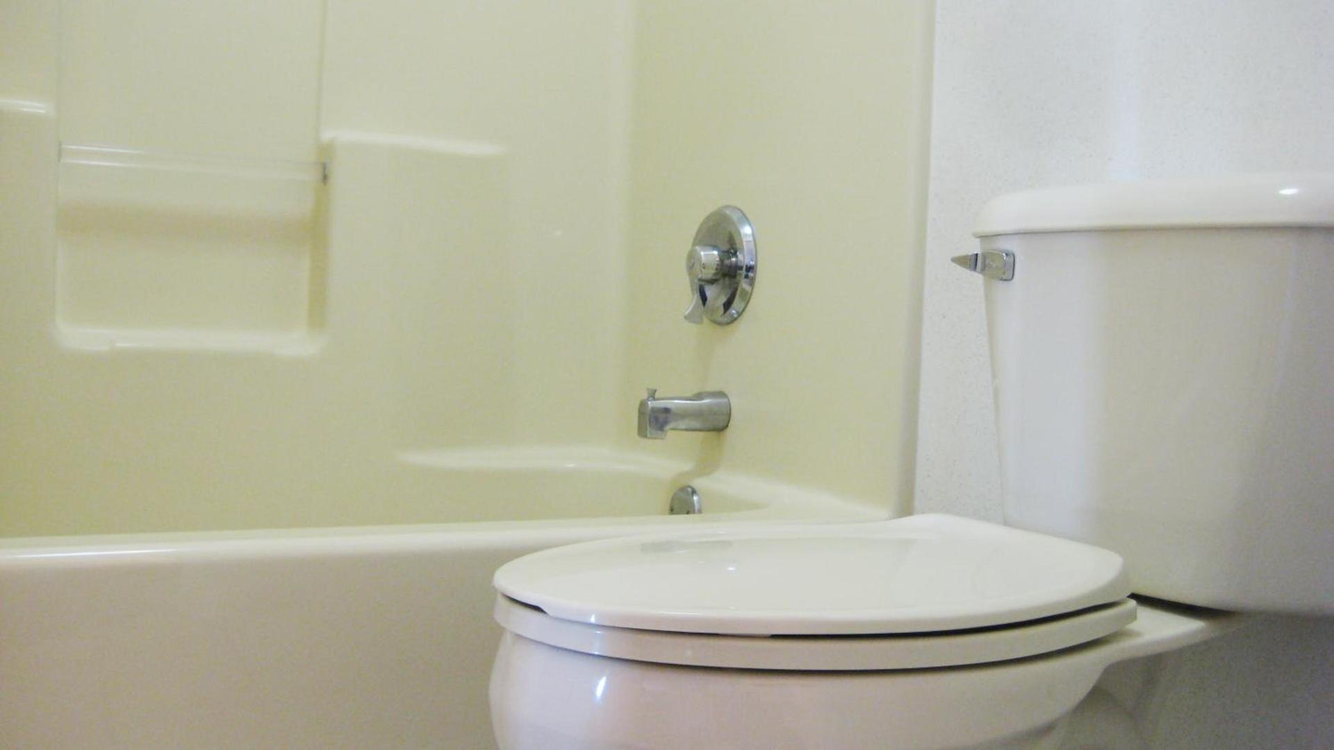 American Motel - Lenoir photo 46