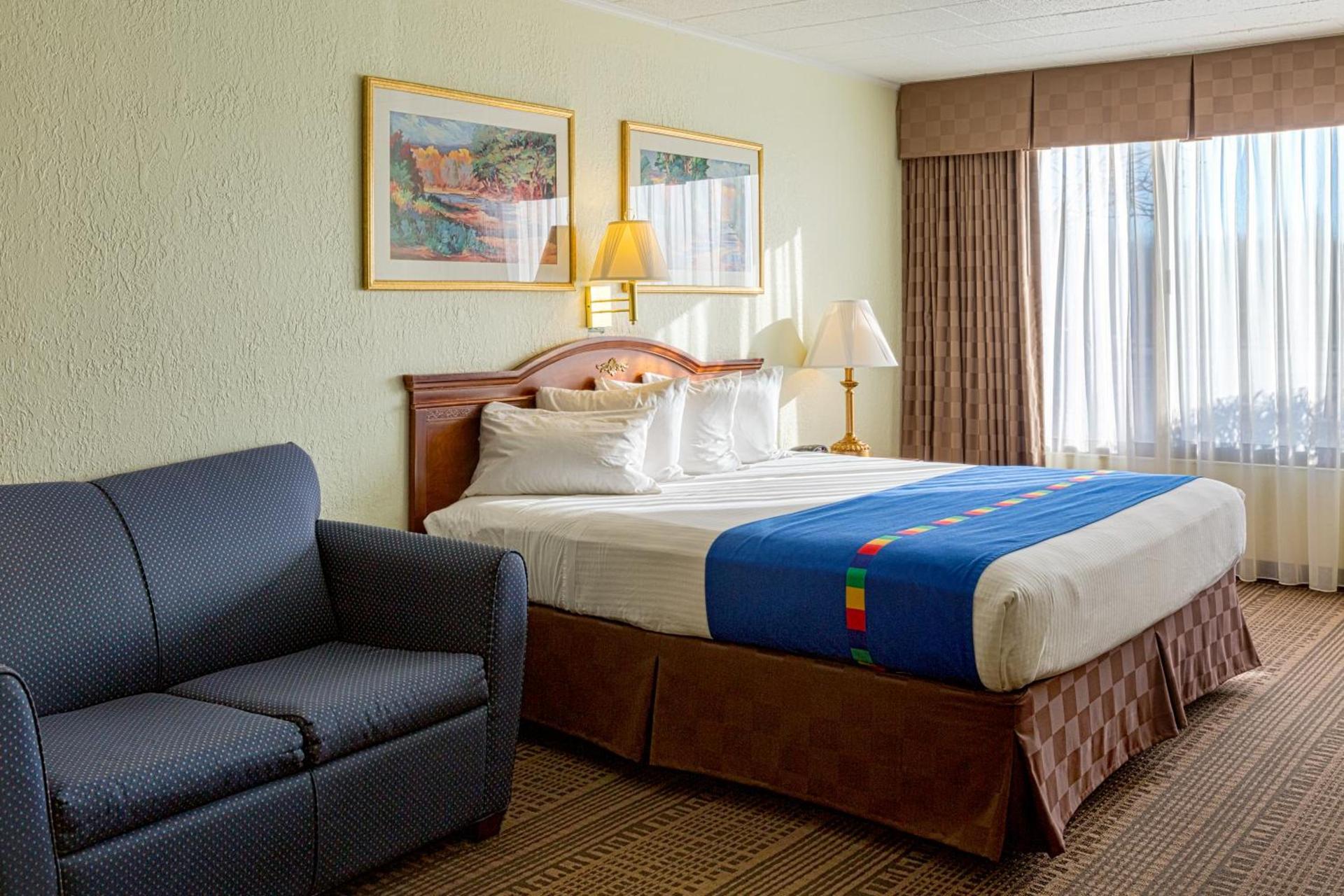 Park Inn By Radisson Sharon photo 52