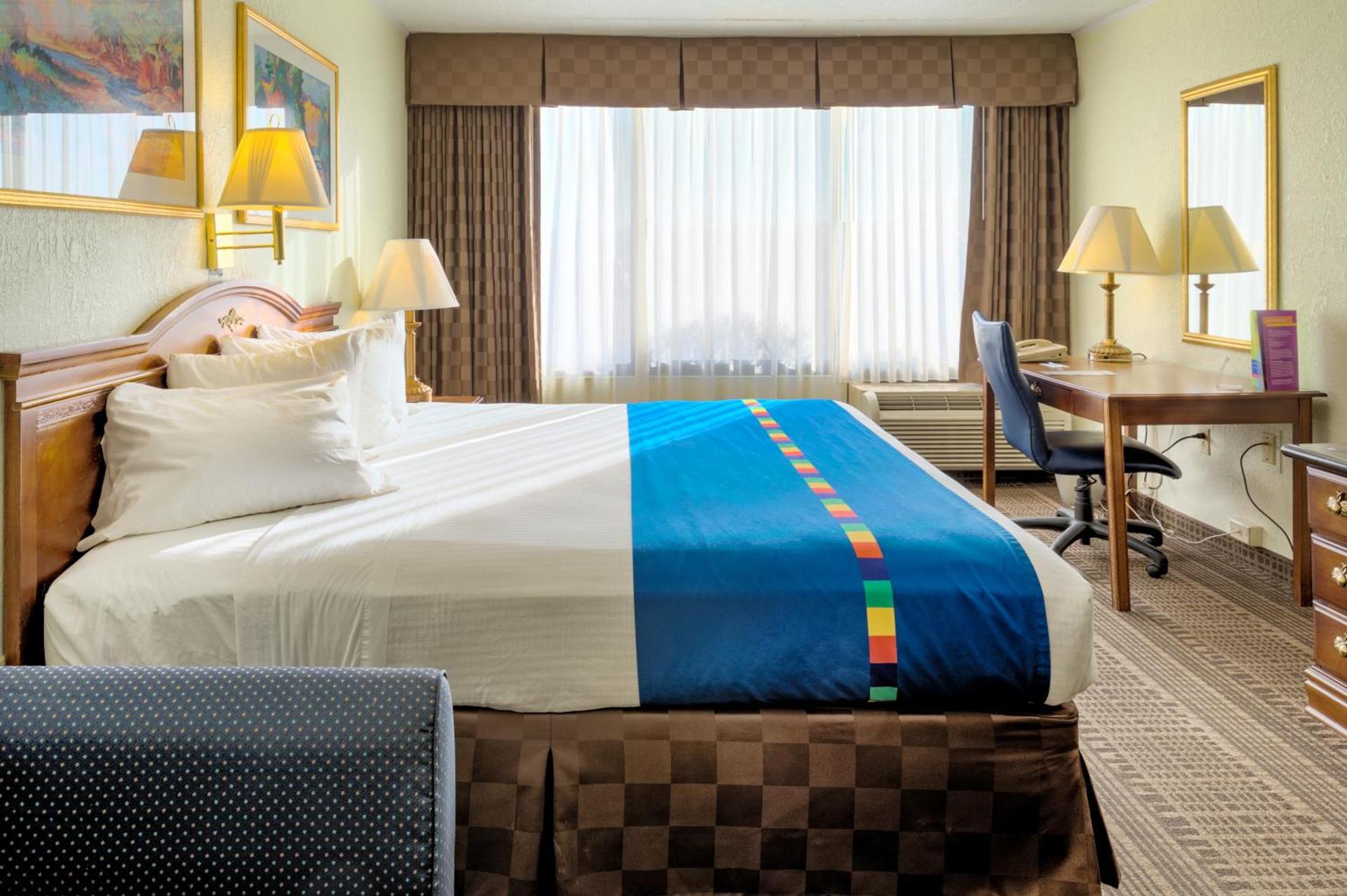 Park Inn By Radisson Sharon photo 64