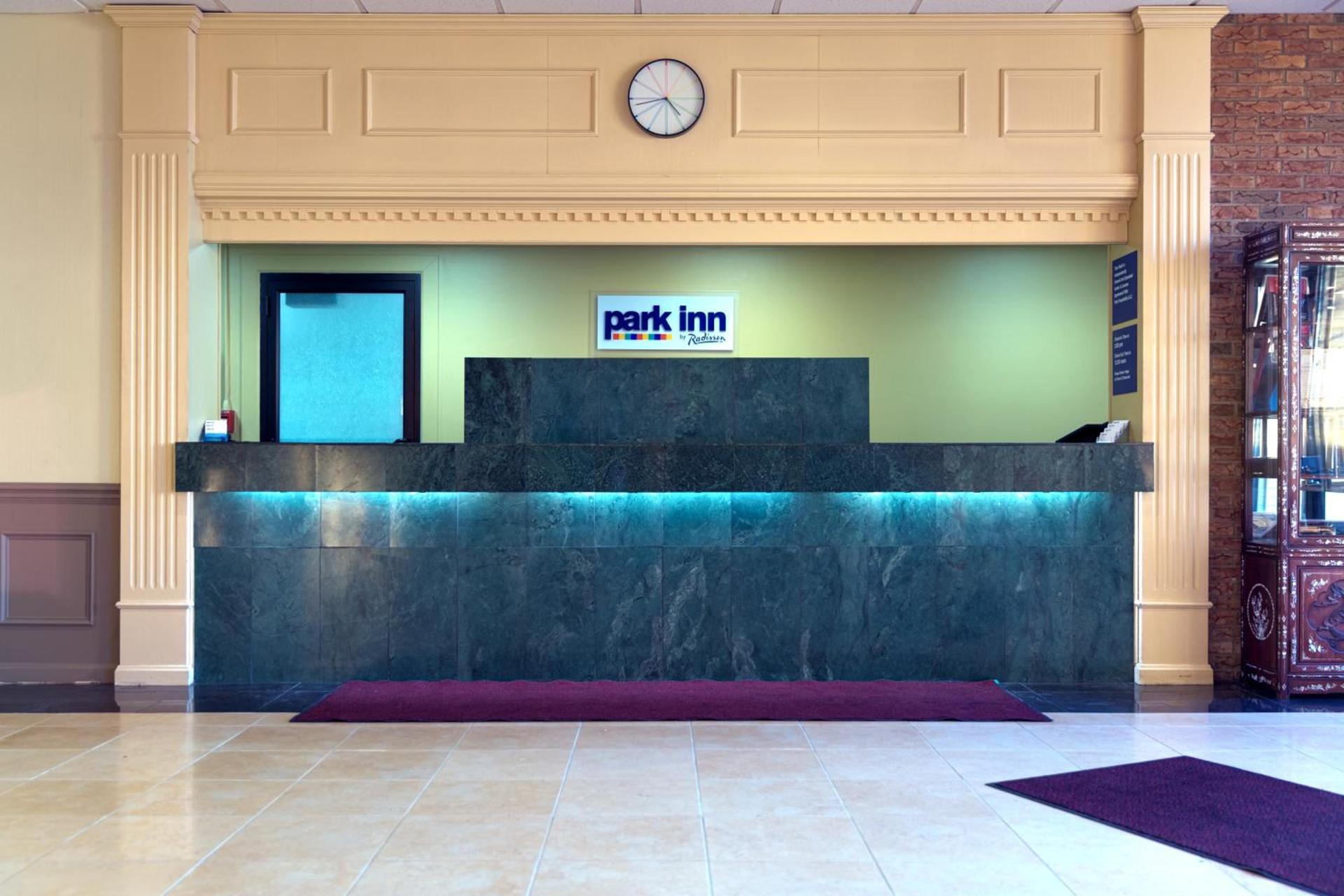 Park Inn By Radisson Sharon photo 57