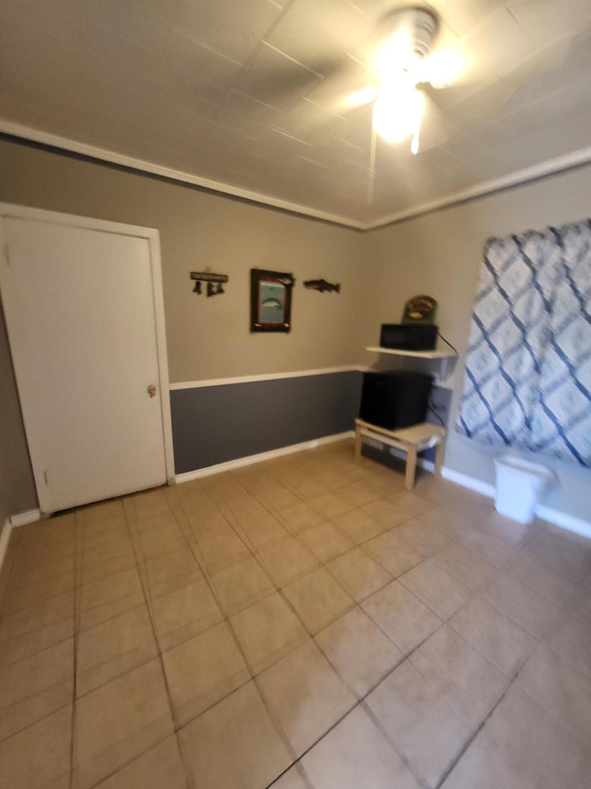 Hill Country Lodge and Mini Storages photo 44