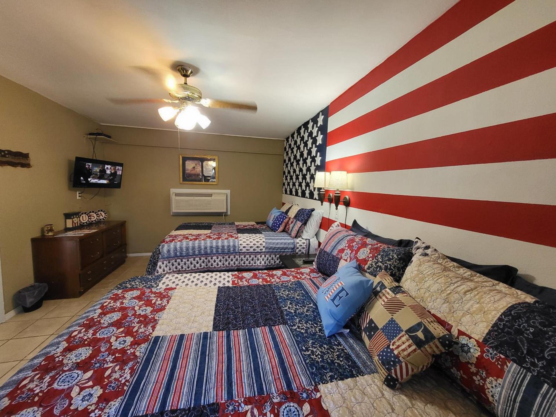 Hill Country Lodge and Mini Storages photo 12