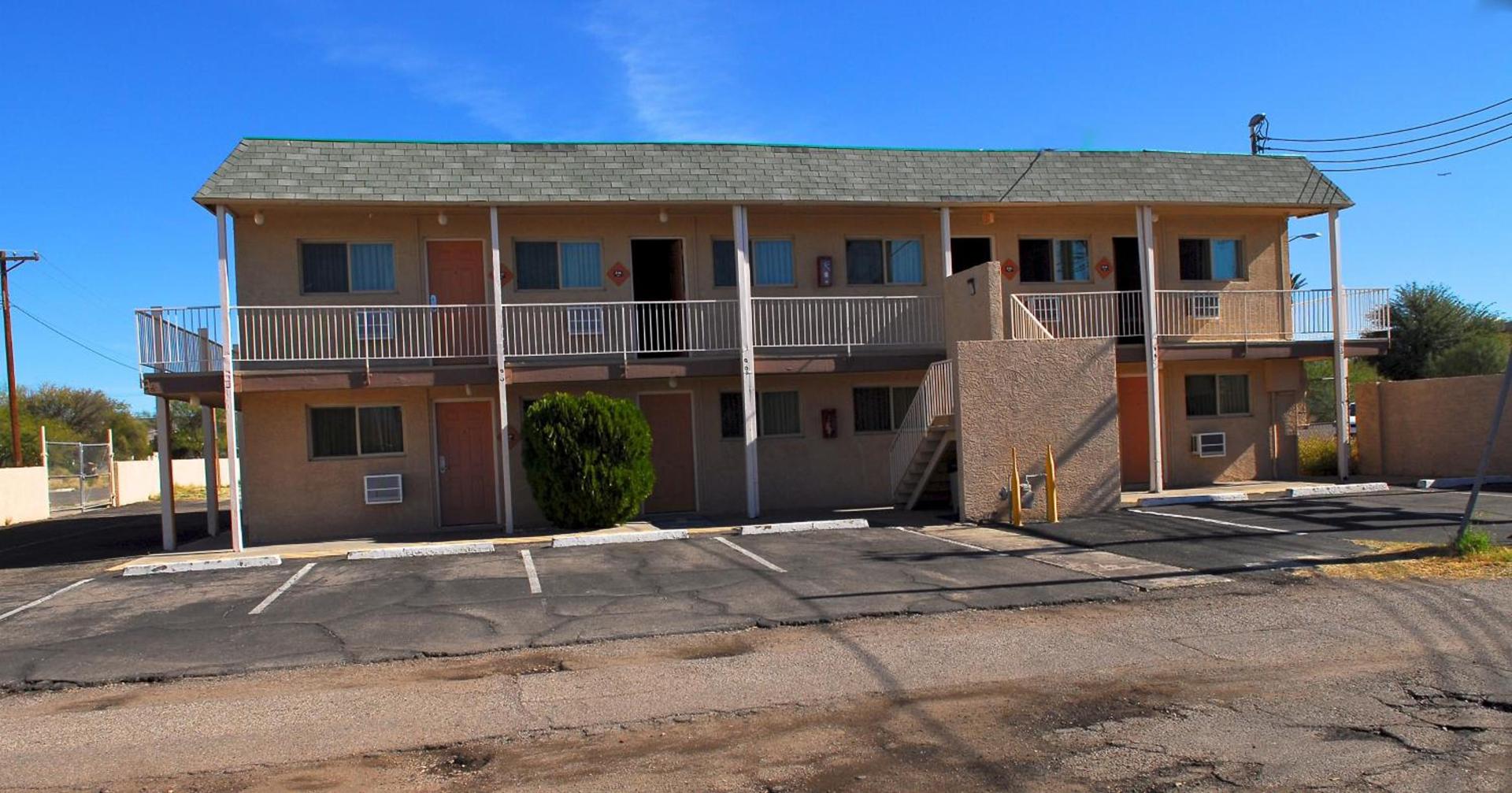 Stone Inn Extended Stay U of A photo 13