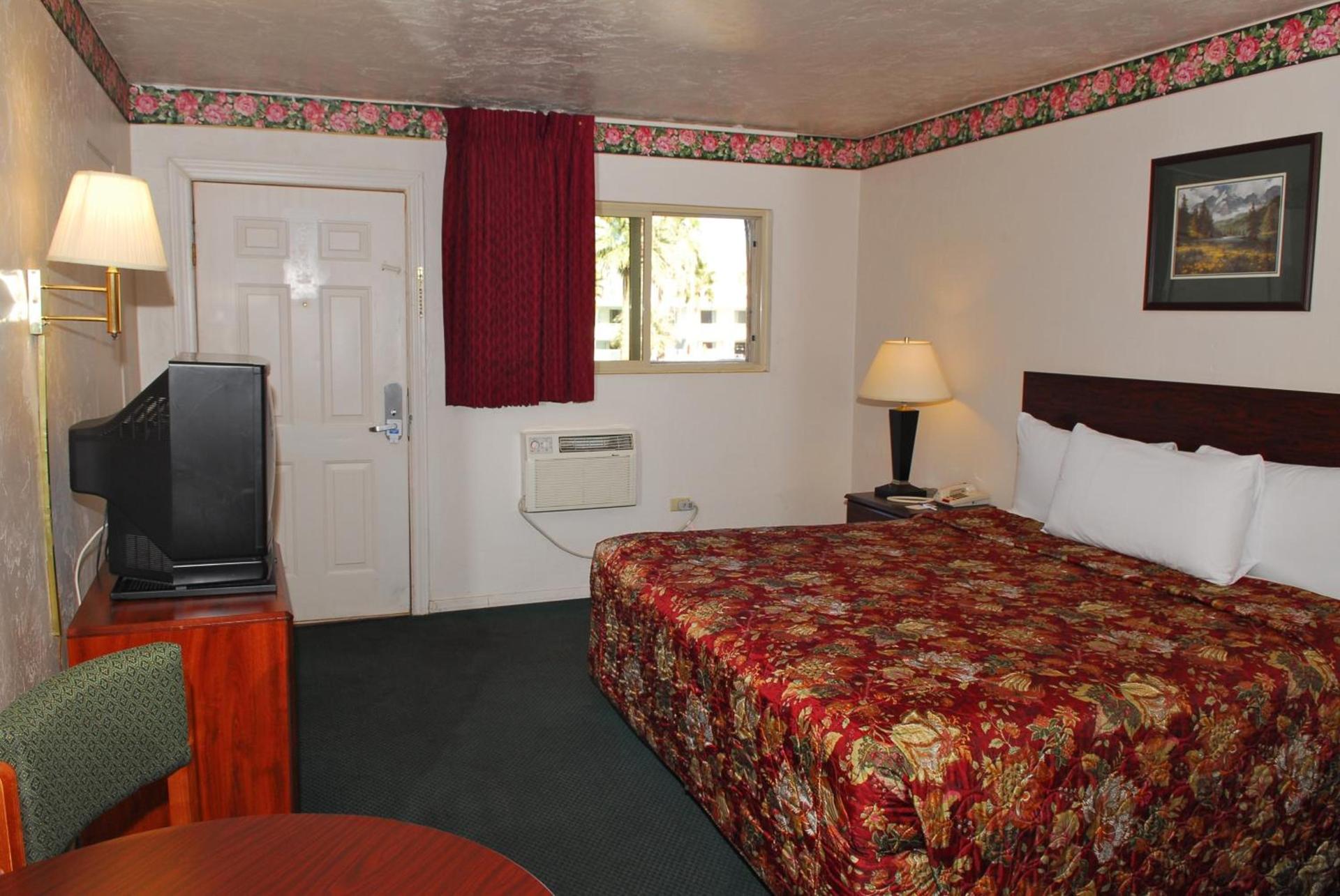 Stone Inn Extended Stay U of A photo 4