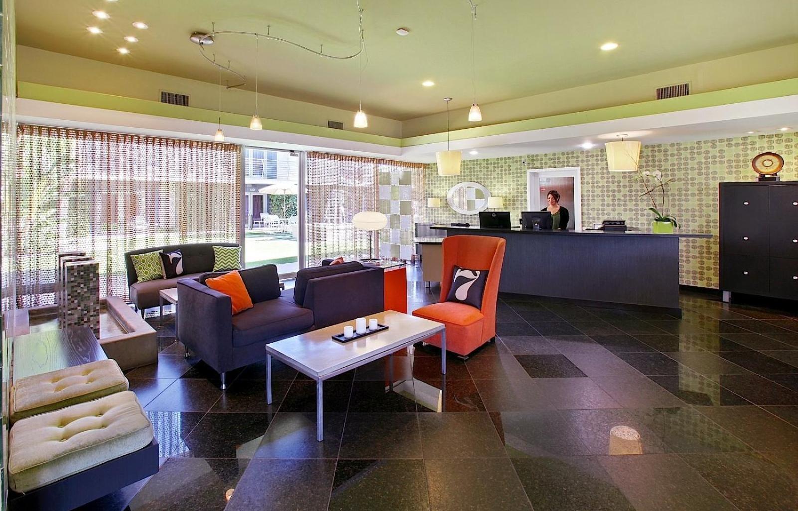 7 Springs Inn & Suites photo 3