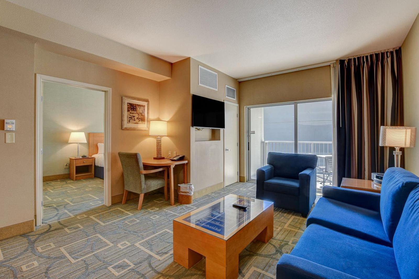 The Lapis Suite at Platinum Hotel 5 MIN WALK TO F1 KOVAL ZONE ENTRANCE photo 49