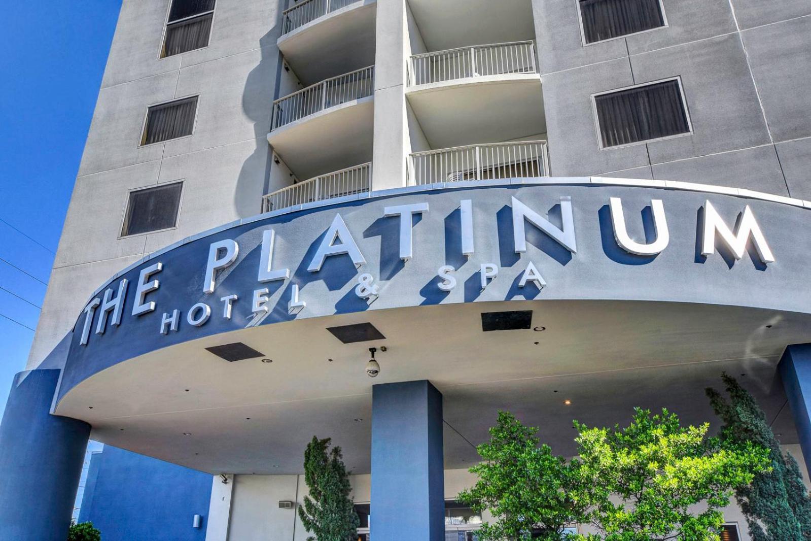 The Lapis Suite at Platinum Hotel 5 MIN WALK TO F1 KOVAL ZONE ENTRANCE photo 45