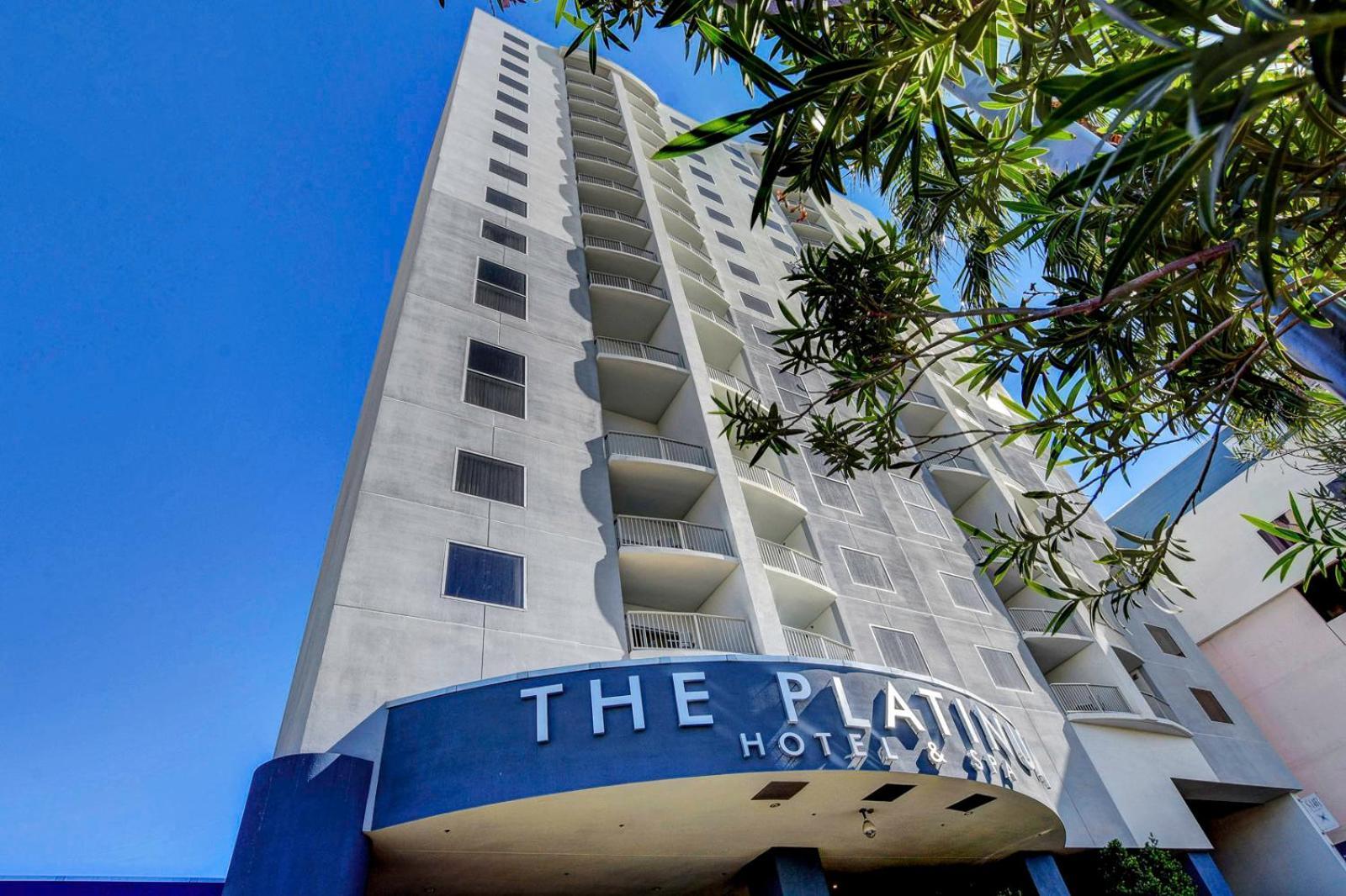 The Lapis Suite at Platinum Hotel 5 MIN WALK TO F1 KOVAL ZONE ENTRANCE photo 43