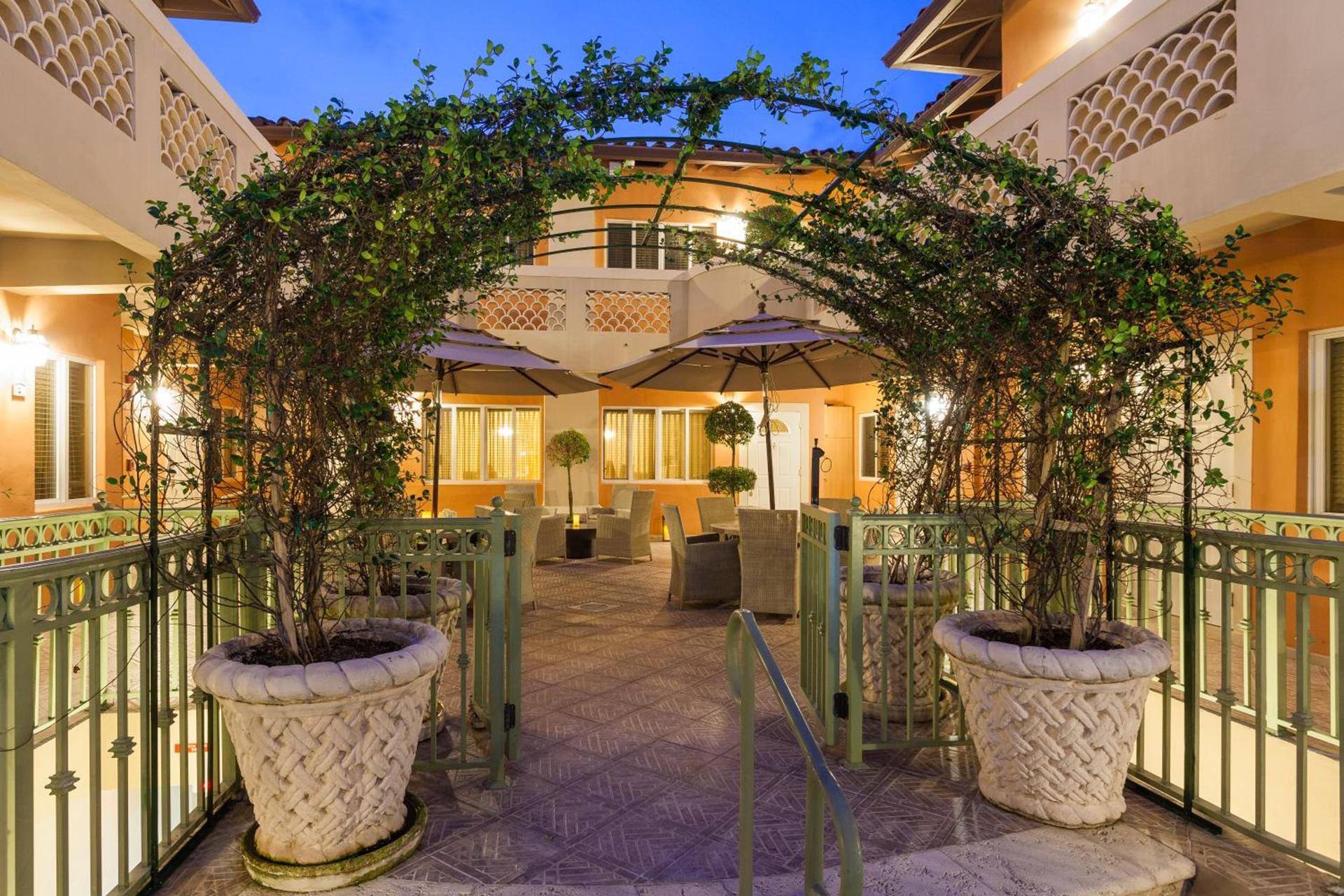 Sun Harbour Boutique Hotel photo 5