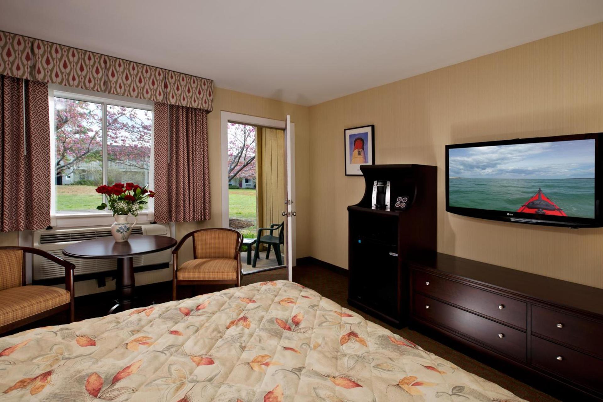 Wellfleet Lodge photo 30