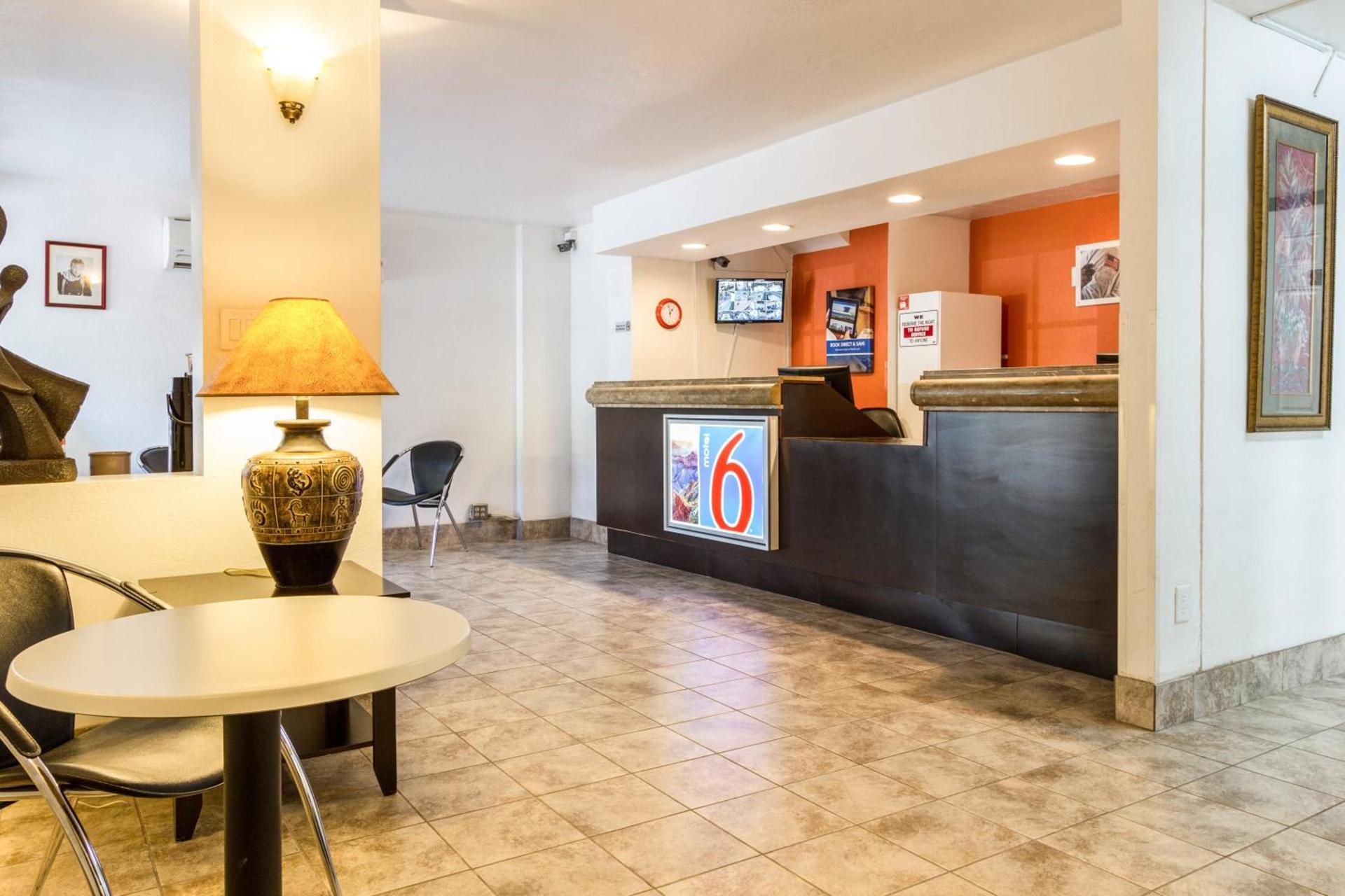 Motel 6 Glendale Phoenix photo 30