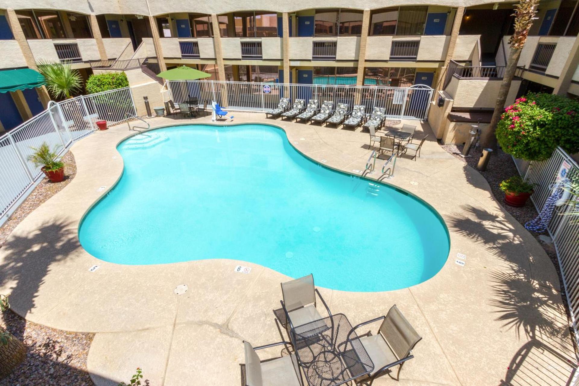 Motel 6 Glendale Phoenix photo 27