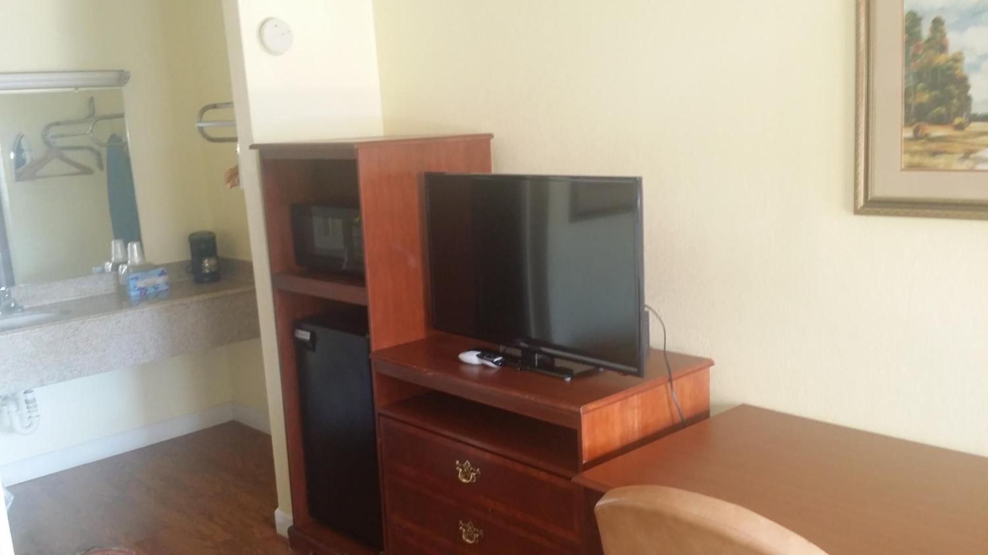 Delux Inn photo 6