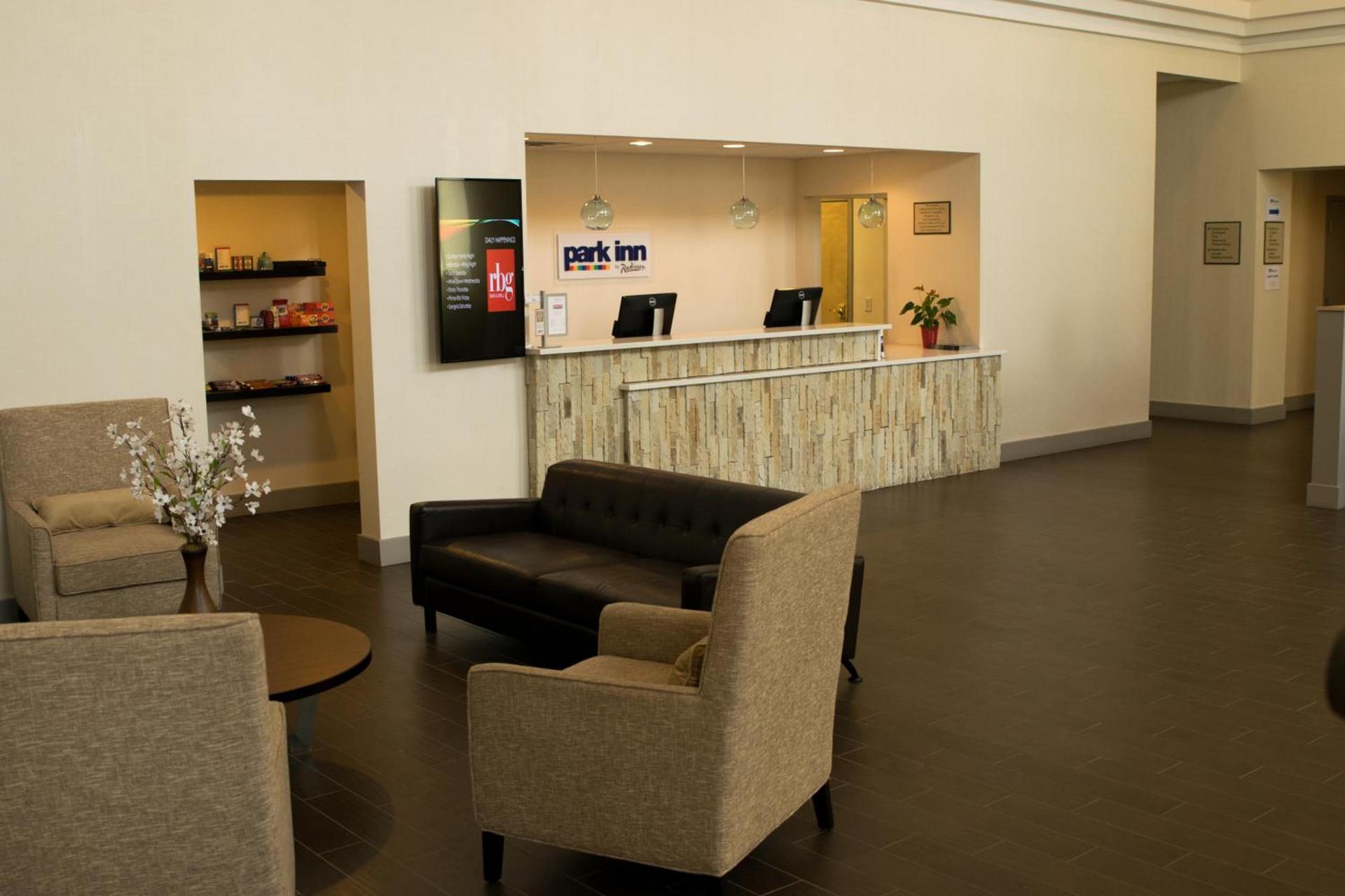 Ramada by Wyndham Indiana photo 16