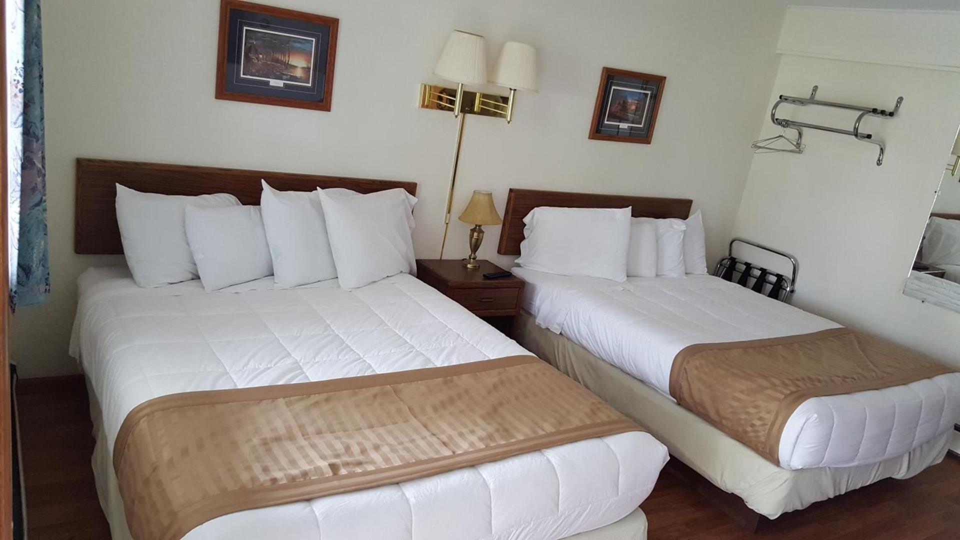 Budget Host Inn photo 15