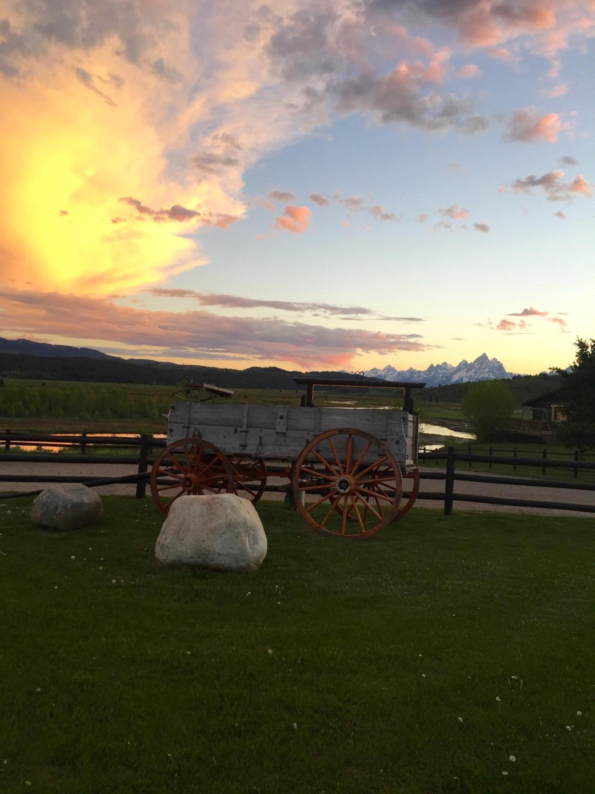Heart Six Ranch photo 11