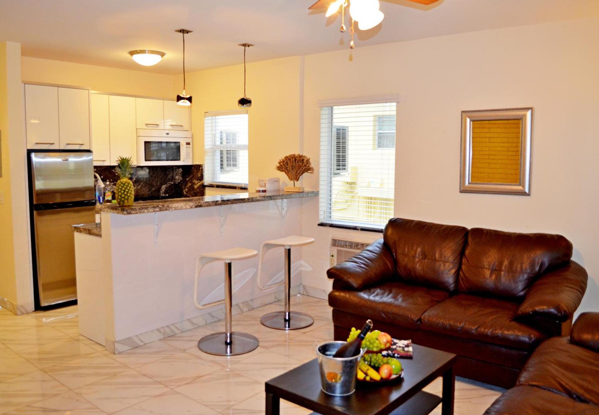 Ocean Drive Villas photo 18