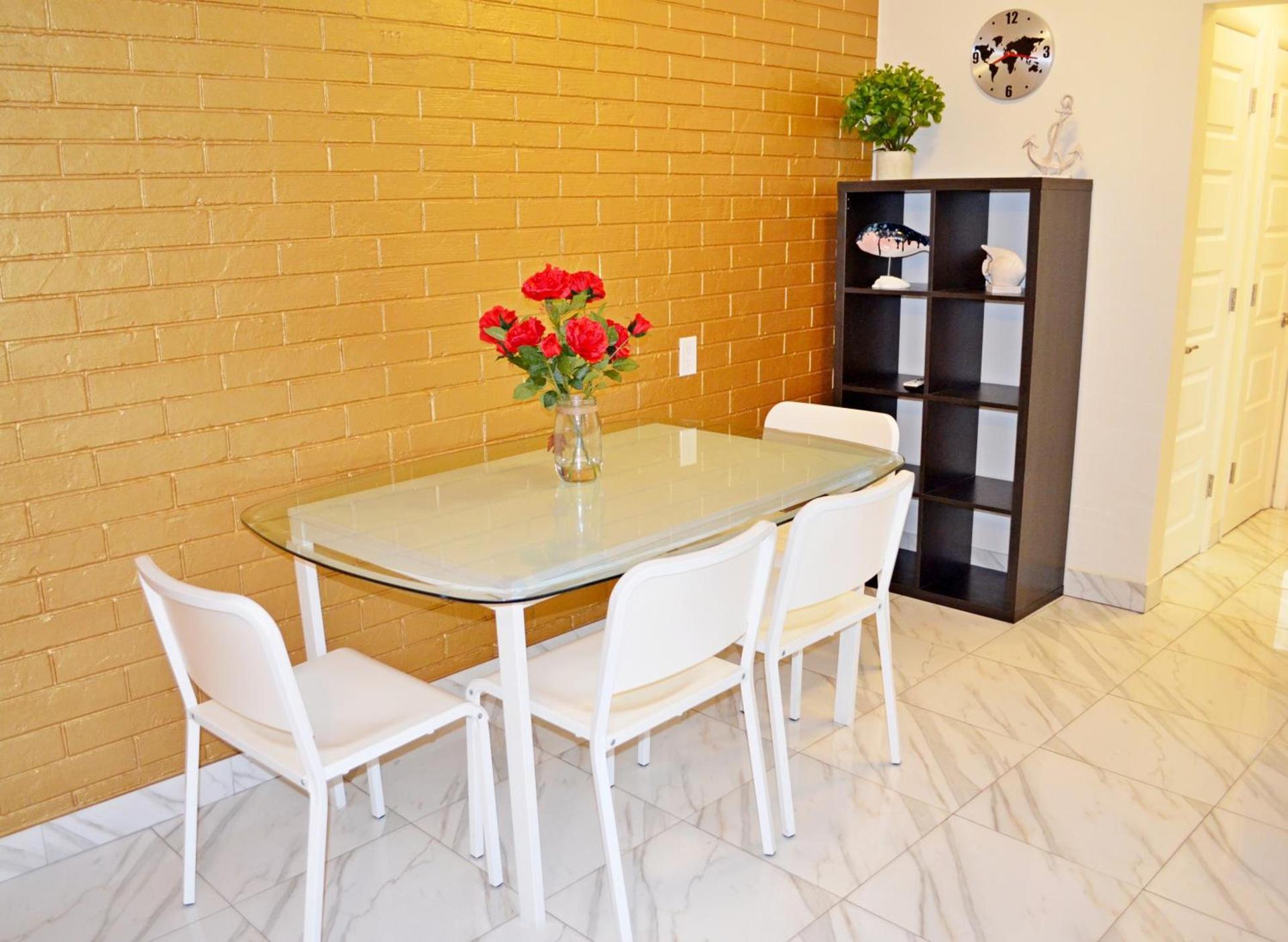 Ocean Drive Villas photo 31