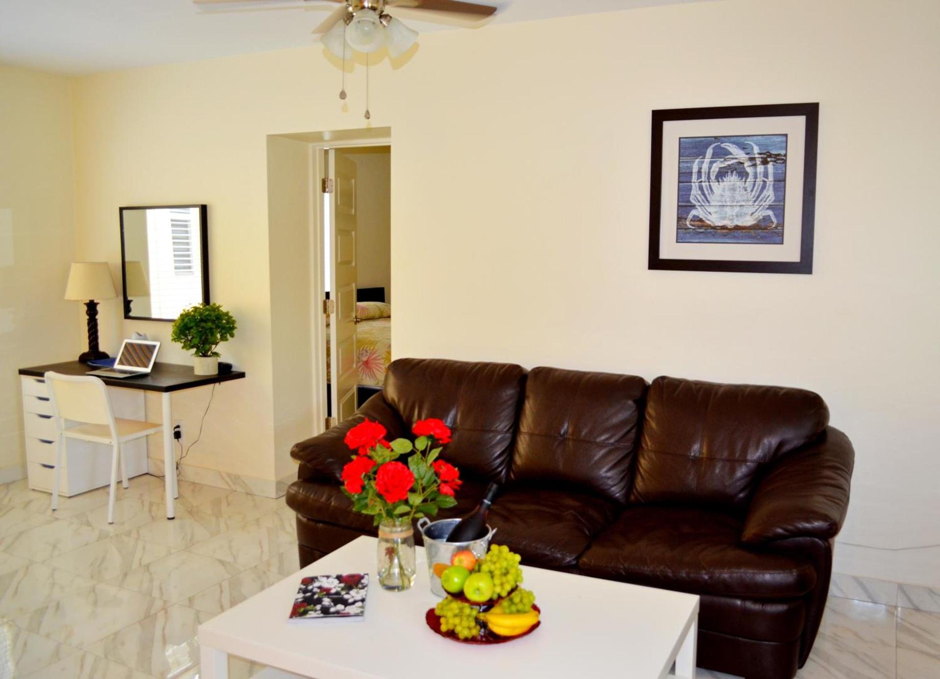 Ocean Drive Villas photo 34