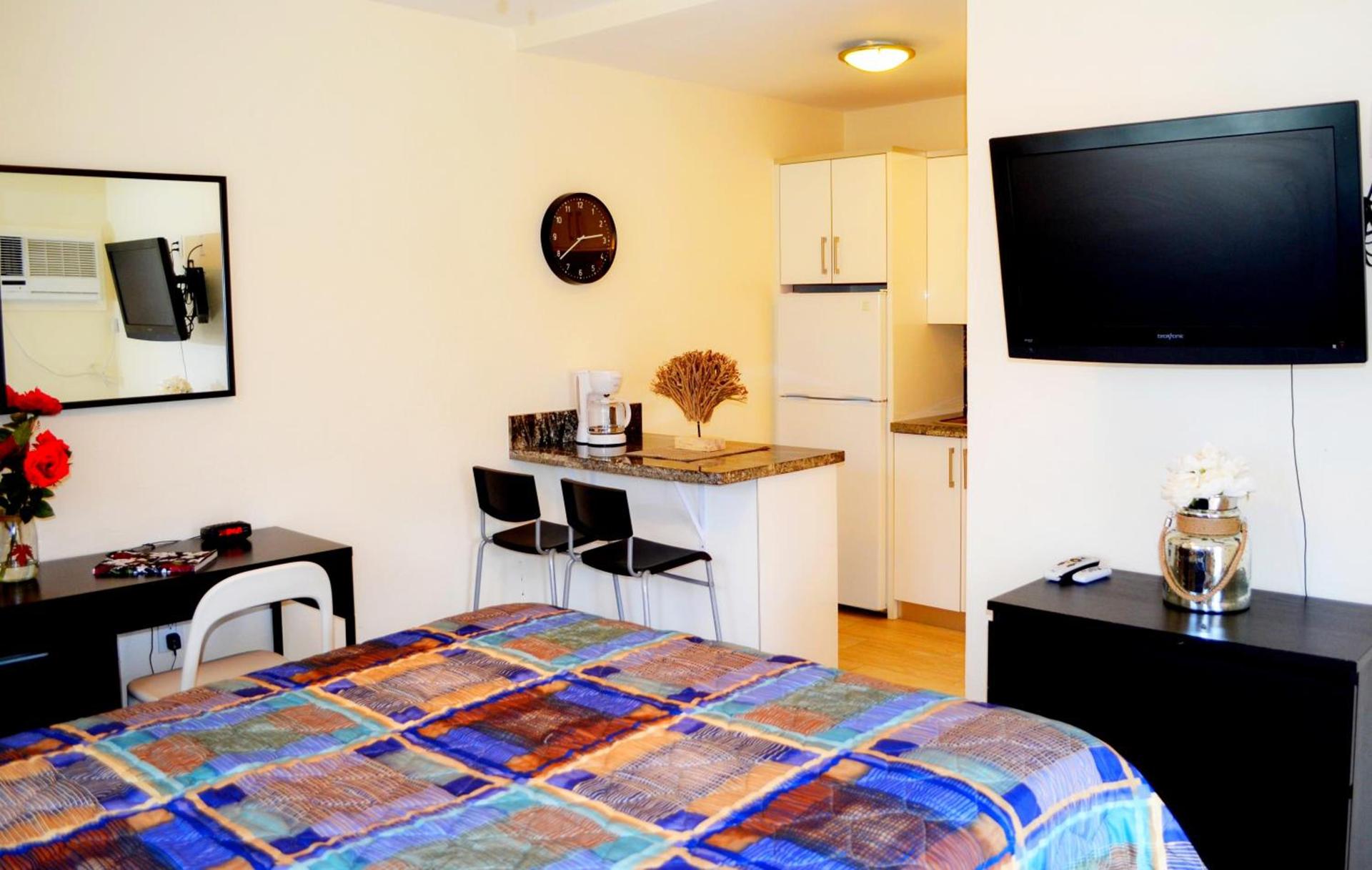 Ocean Drive Villas photo 23
