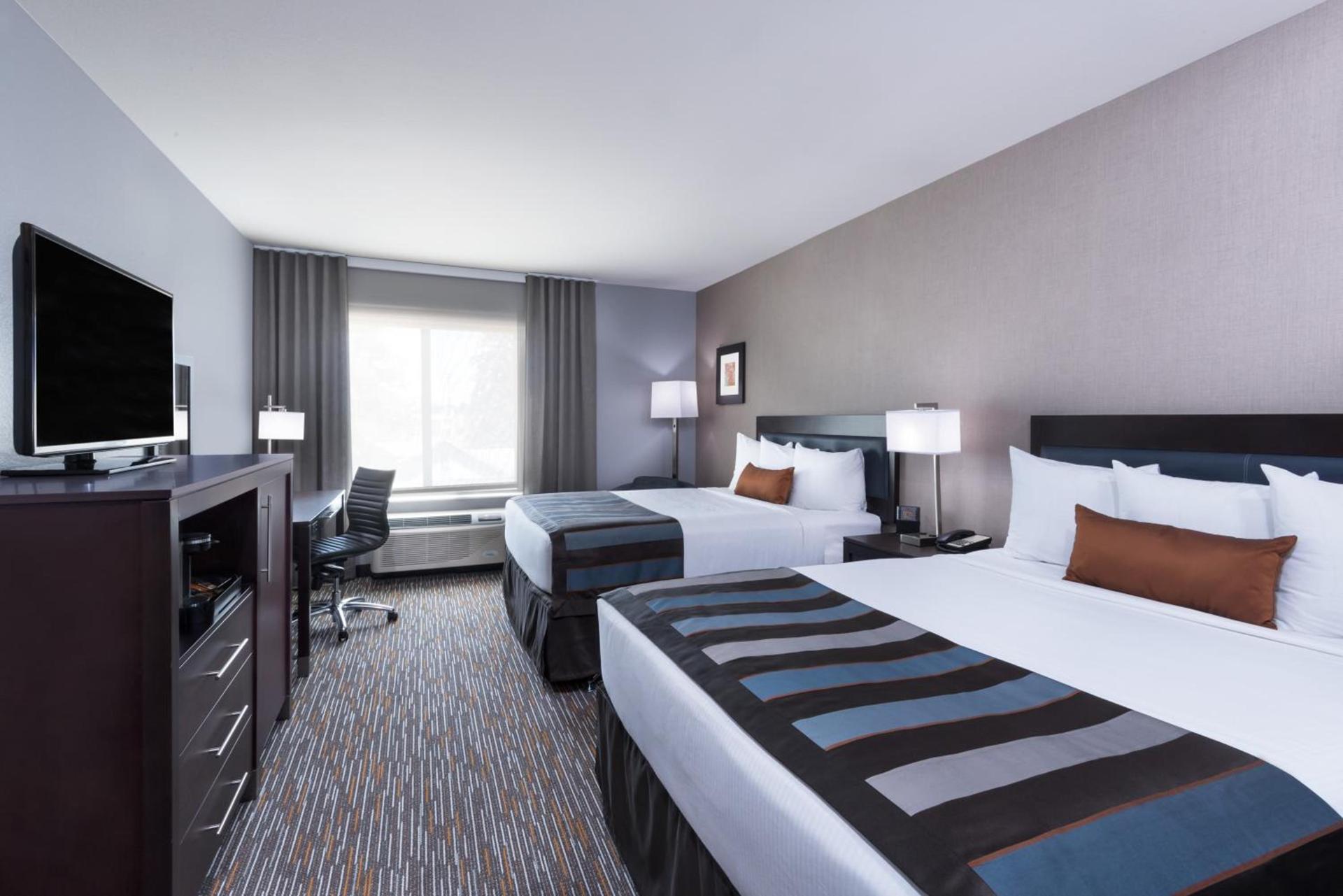 Wingate by Wyndham Sidney photo 17