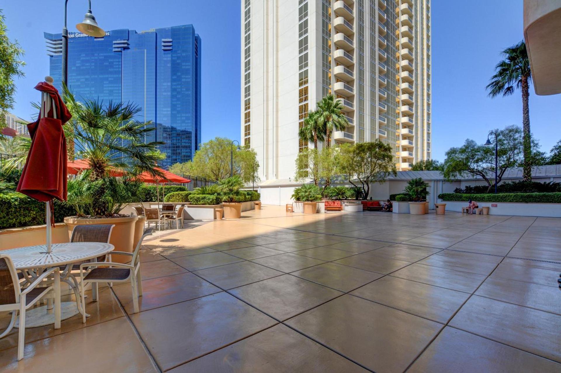 The LORA reimAgIned at MGM Signature FI Grandstand view photo 49