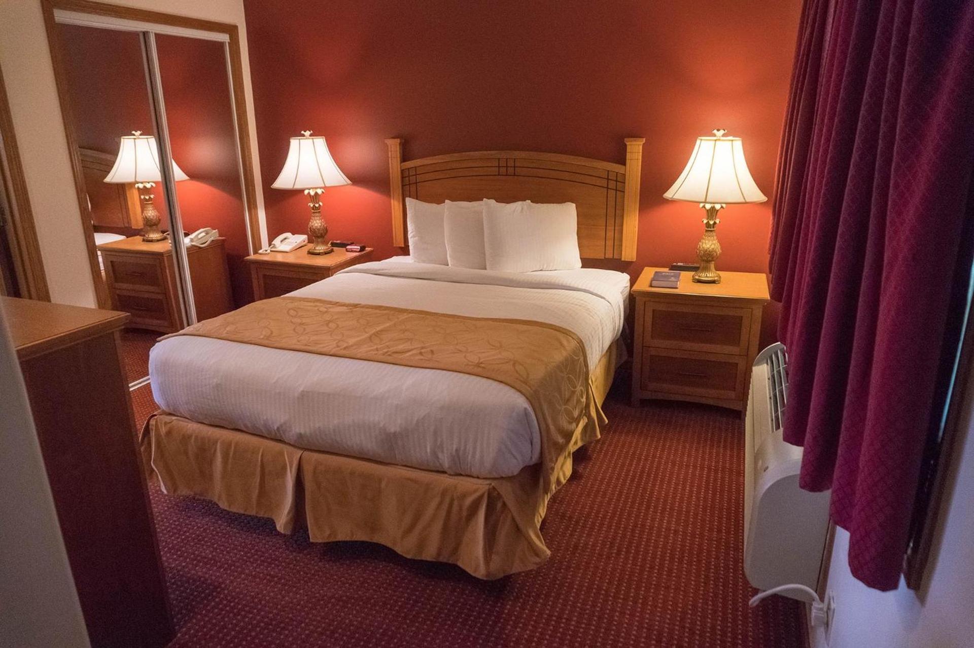 Shepherd Mountain Inn & Suites photo 14