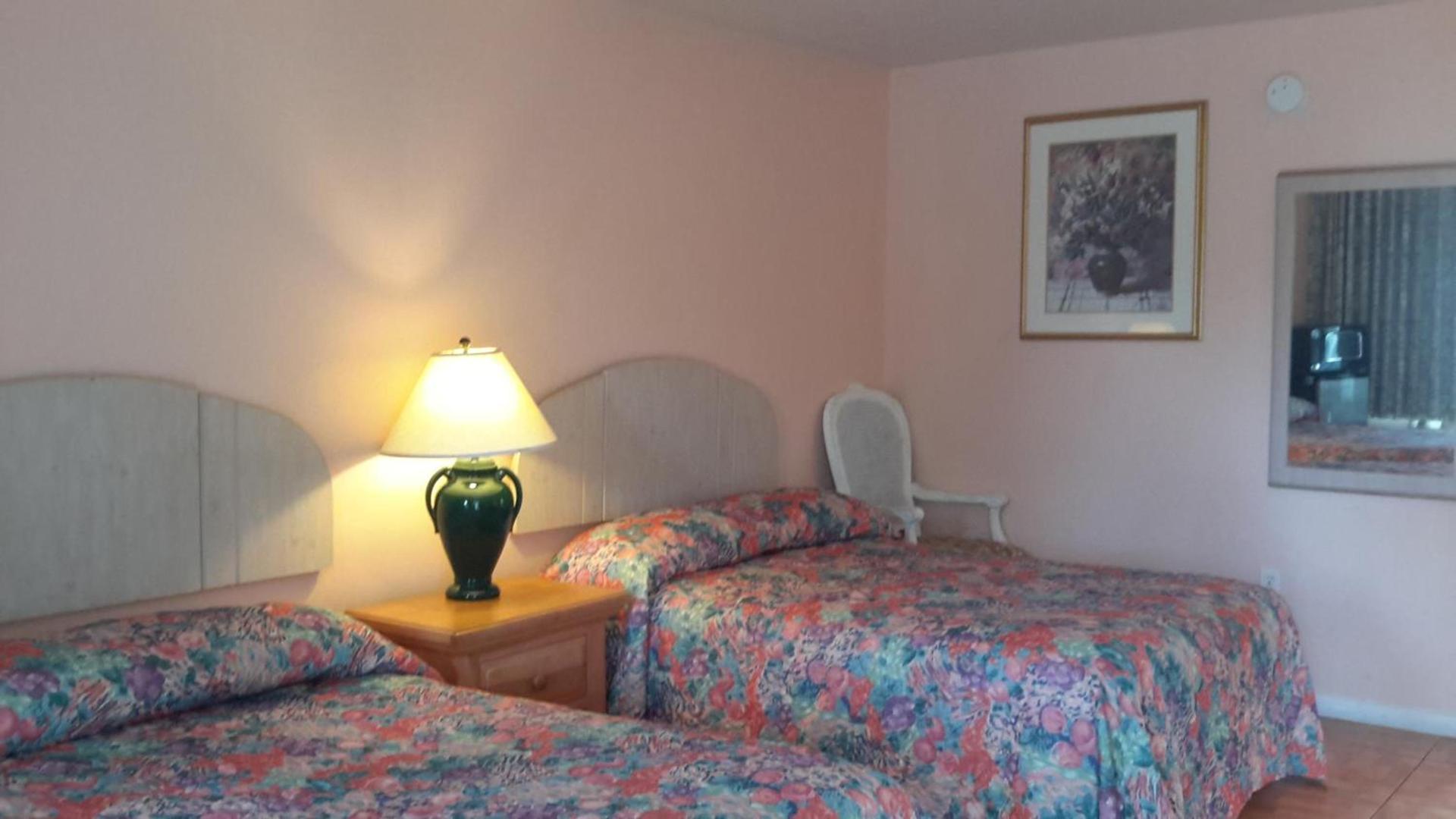 Conty's Motel photo 18