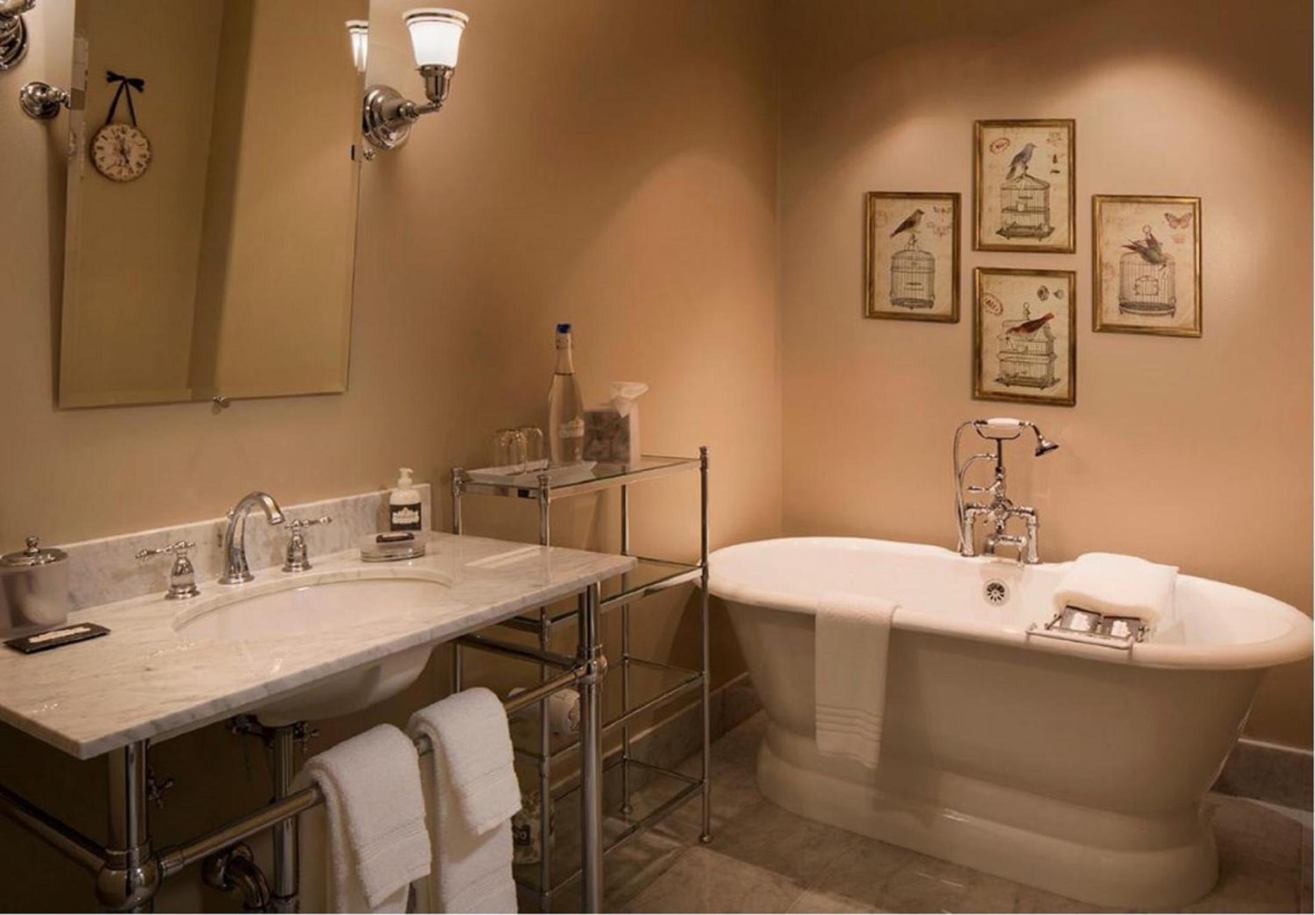Enchante Boutique Hotel photo 5