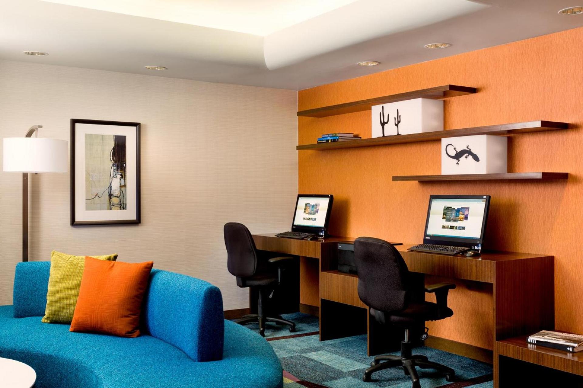 Country Inn & Suites by Radisson, Phoenix Airport, AZ photo 29