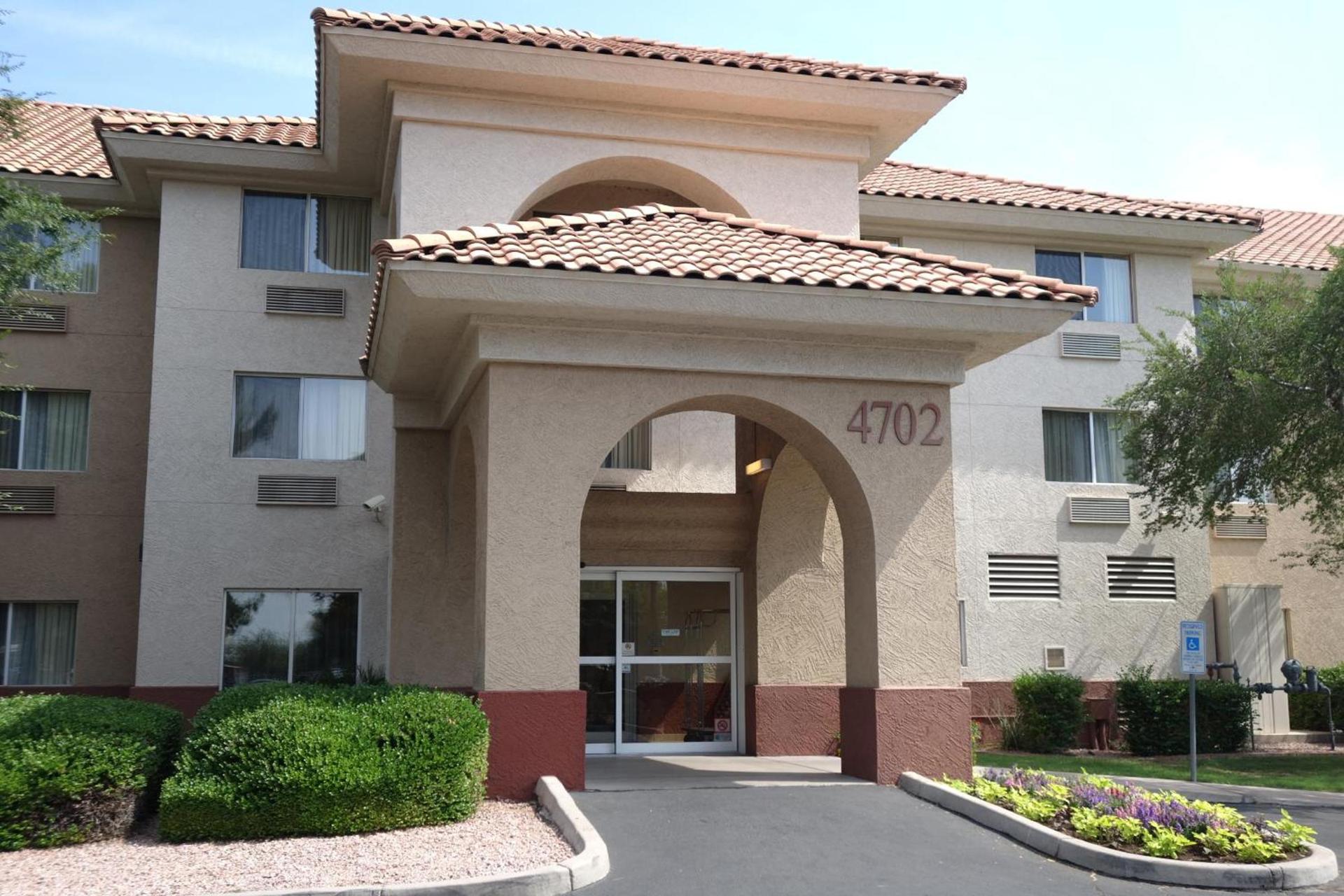 Country Inn & Suites by Radisson, Phoenix Airport, AZ photo 19